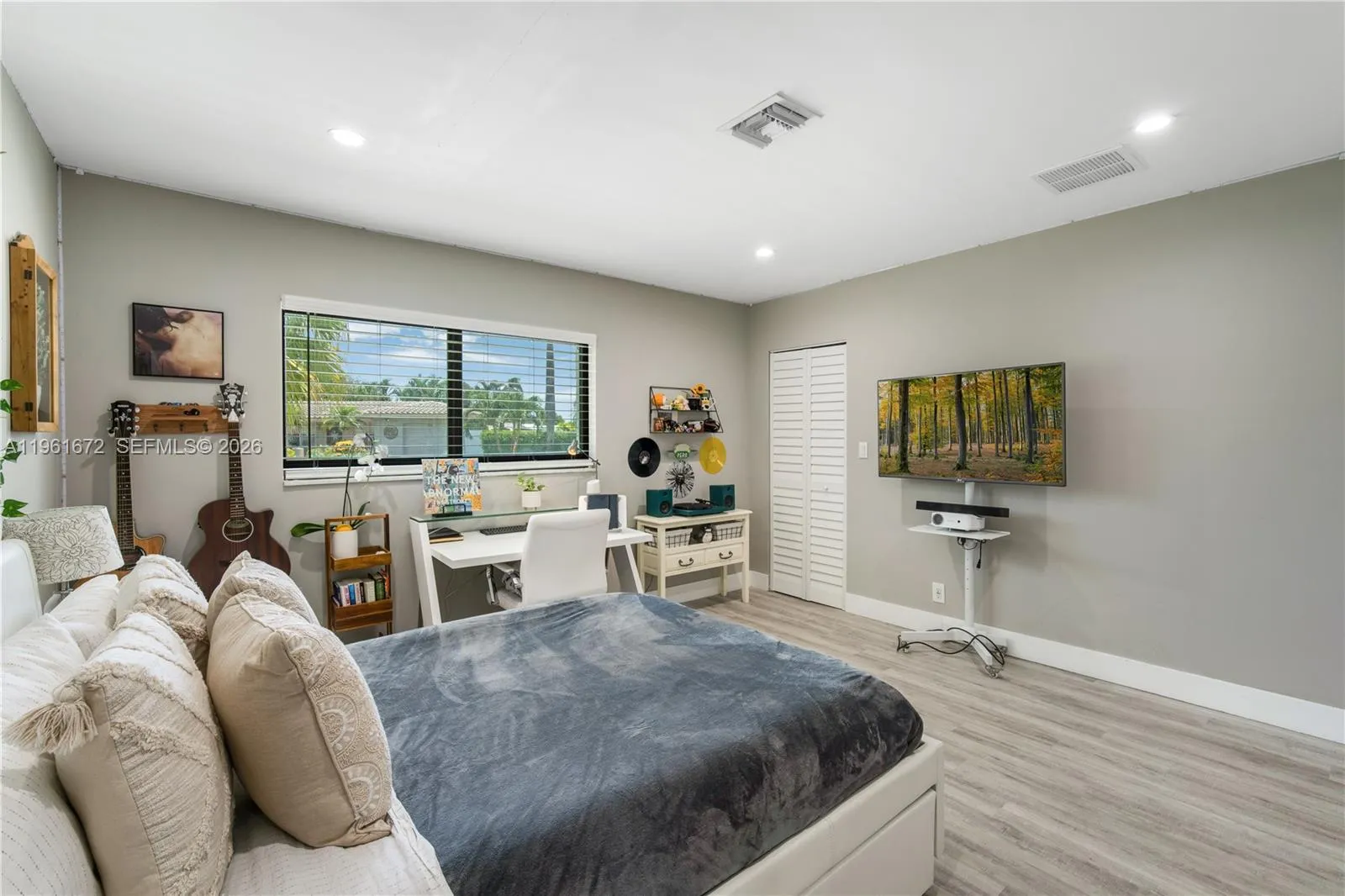 2701 Ne 52nd St, Lighthouse Point, Florida 33064, Lighthouse Point, Florida 33064, 3 Bedrooms Bedrooms, ,3 BathroomsBathrooms,Residential,For Sale,2701 Ne 52nd St, Lighthouse Point, Florida 33064,A11961672