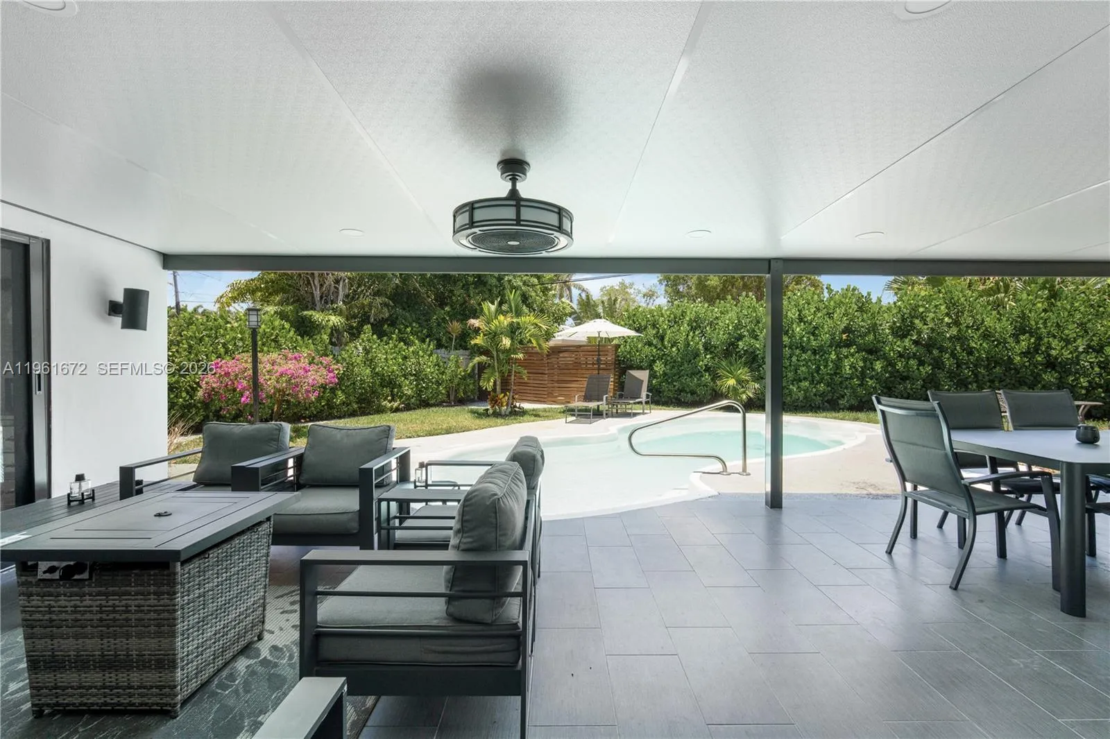 2701 Ne 52nd St, Lighthouse Point, Florida 33064, Lighthouse Point, Florida 33064, 3 Bedrooms Bedrooms, ,3 BathroomsBathrooms,Residential,For Sale,2701 Ne 52nd St, Lighthouse Point, Florida 33064,A11961672