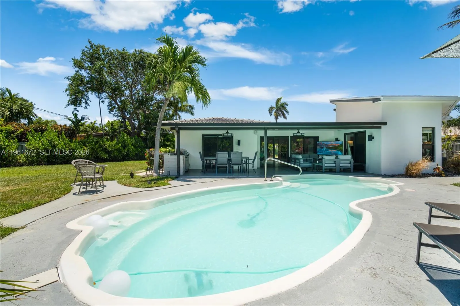 2701 Ne 52nd St, Lighthouse Point, Florida 33064, Lighthouse Point, Florida 33064, 3 Bedrooms Bedrooms, ,3 BathroomsBathrooms,Residential,For Sale,2701 Ne 52nd St, Lighthouse Point, Florida 33064,A11961672