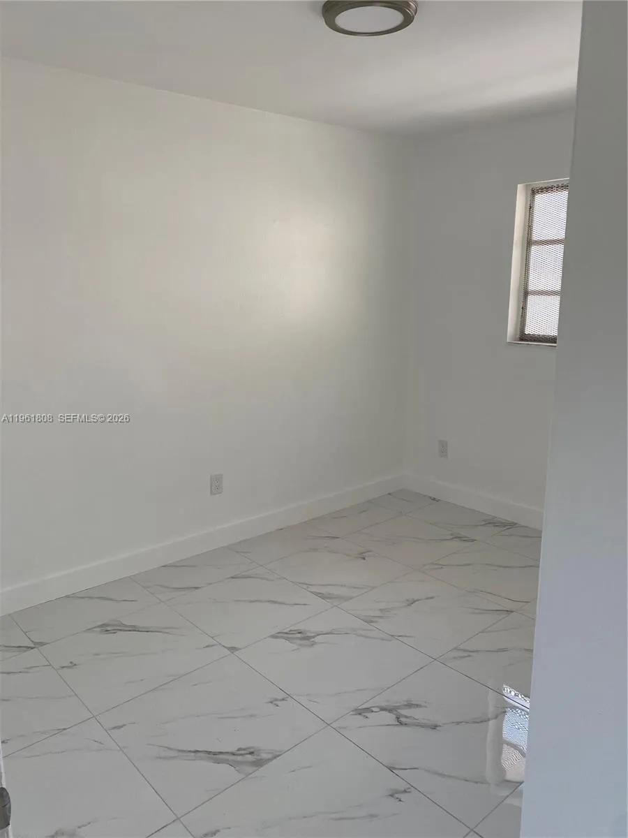 121 E 6th St 0, Hialeah, Florida 33010, Hialeah, Florida 33010, 3 Bedrooms Bedrooms, ,1 BathroomBathrooms,Residential Lease,For Rent,121 E 6th St 0, Hialeah, Florida 33010,A11961808