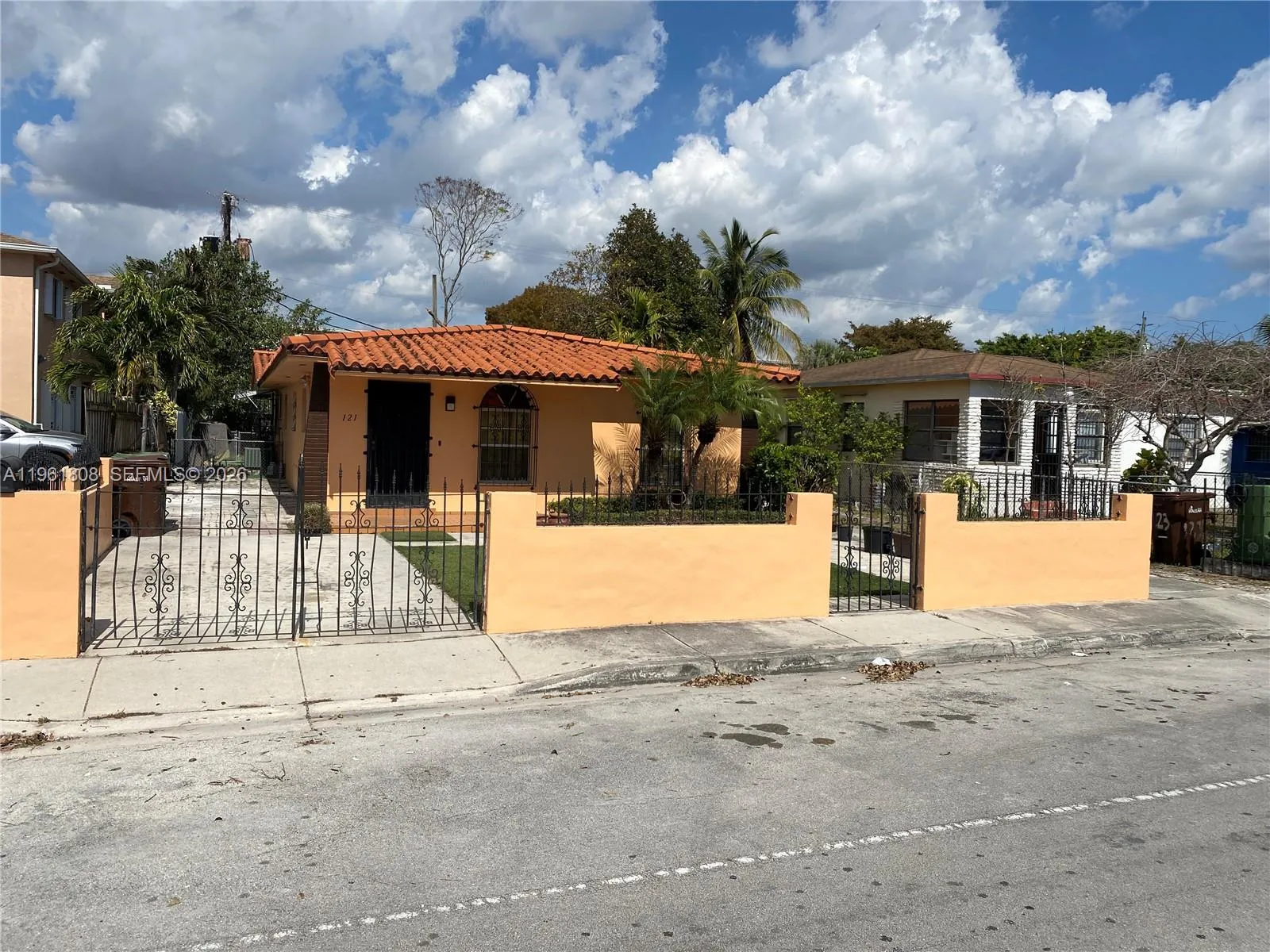 121 E 6th St 0, Hialeah, Florida 33010, Hialeah, Florida 33010, 3 Bedrooms Bedrooms, ,1 BathroomBathrooms,Residential Lease,For Rent,121 E 6th St 0, Hialeah, Florida 33010,A11961808