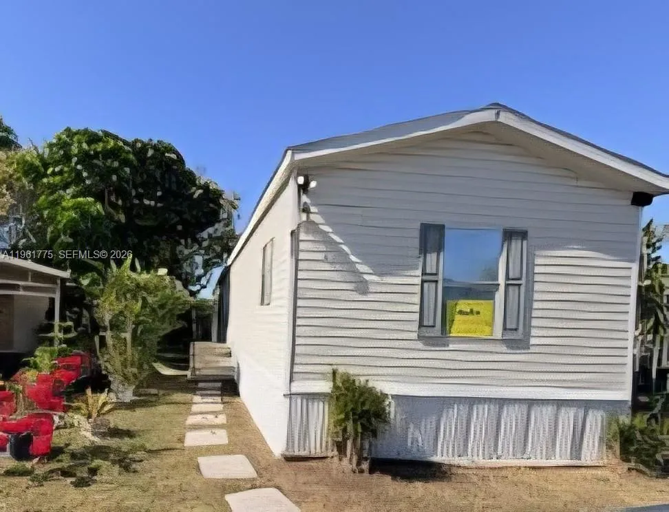 411 Sw 131 Ave, Davie, Florida 33325, Davie, Florida 33325, 3 Bedrooms Bedrooms, ,2 BathroomsBathrooms,Residential,For Sale,411 Sw 131 Ave, Davie, Florida 33325,A11961775