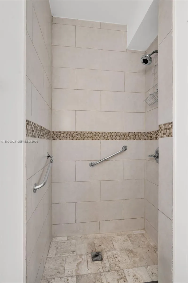 66 Nw 73rd Place, Miami, Florida 33126, Miami, Florida 33126, 5 Bedrooms Bedrooms, ,3 BathroomsBathrooms,Residential,For Sale,66 Nw 73rd Place, Miami, Florida 33126,A11960993