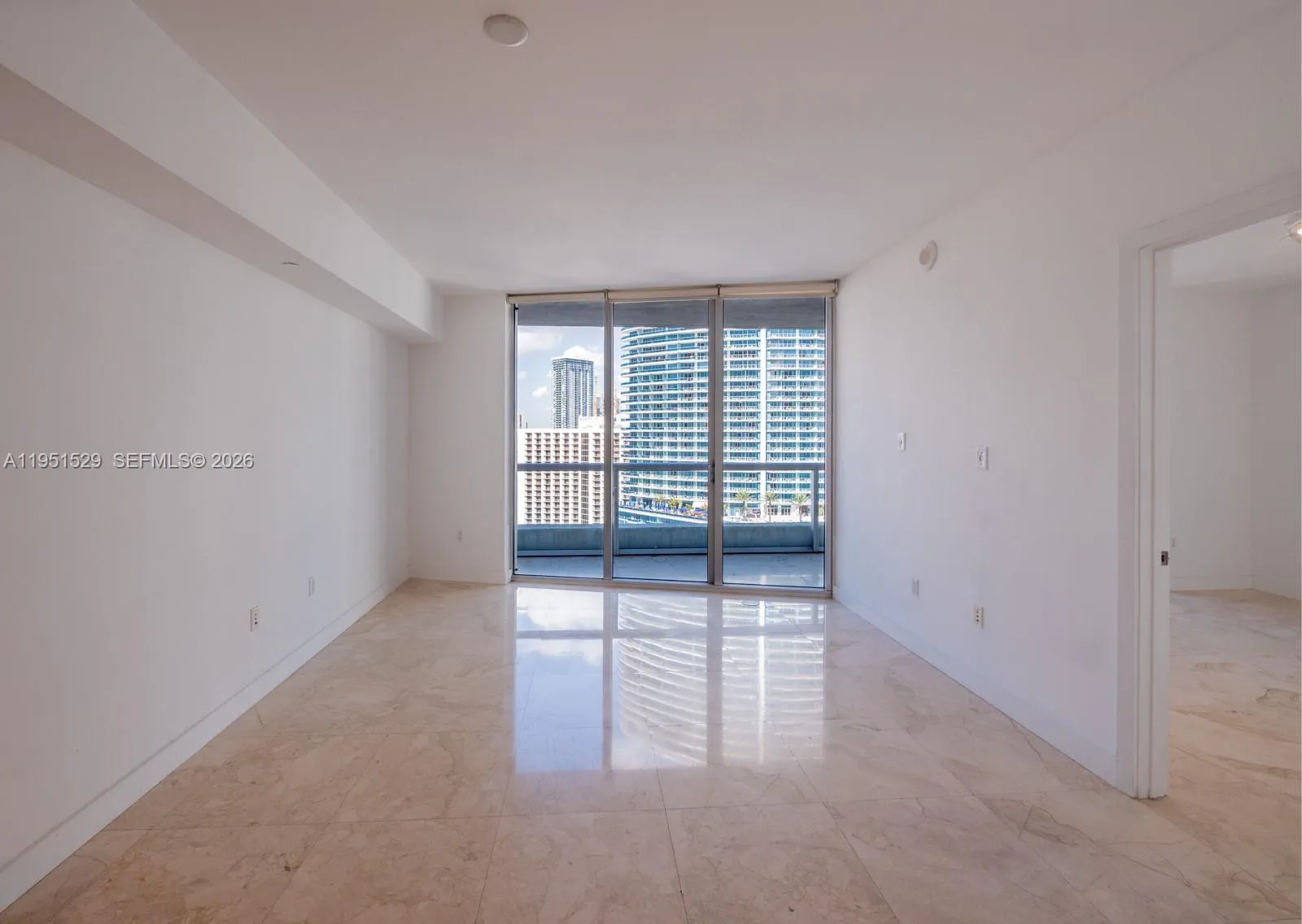 465 Brickell Ave 2304, Miami, Florida 33131, Miami, Florida 33131, 1 Bedroom Bedrooms, ,1 BathroomBathrooms,Residential,For Sale,465 Brickell Ave 2304, Miami, Florida 33131,A11951529