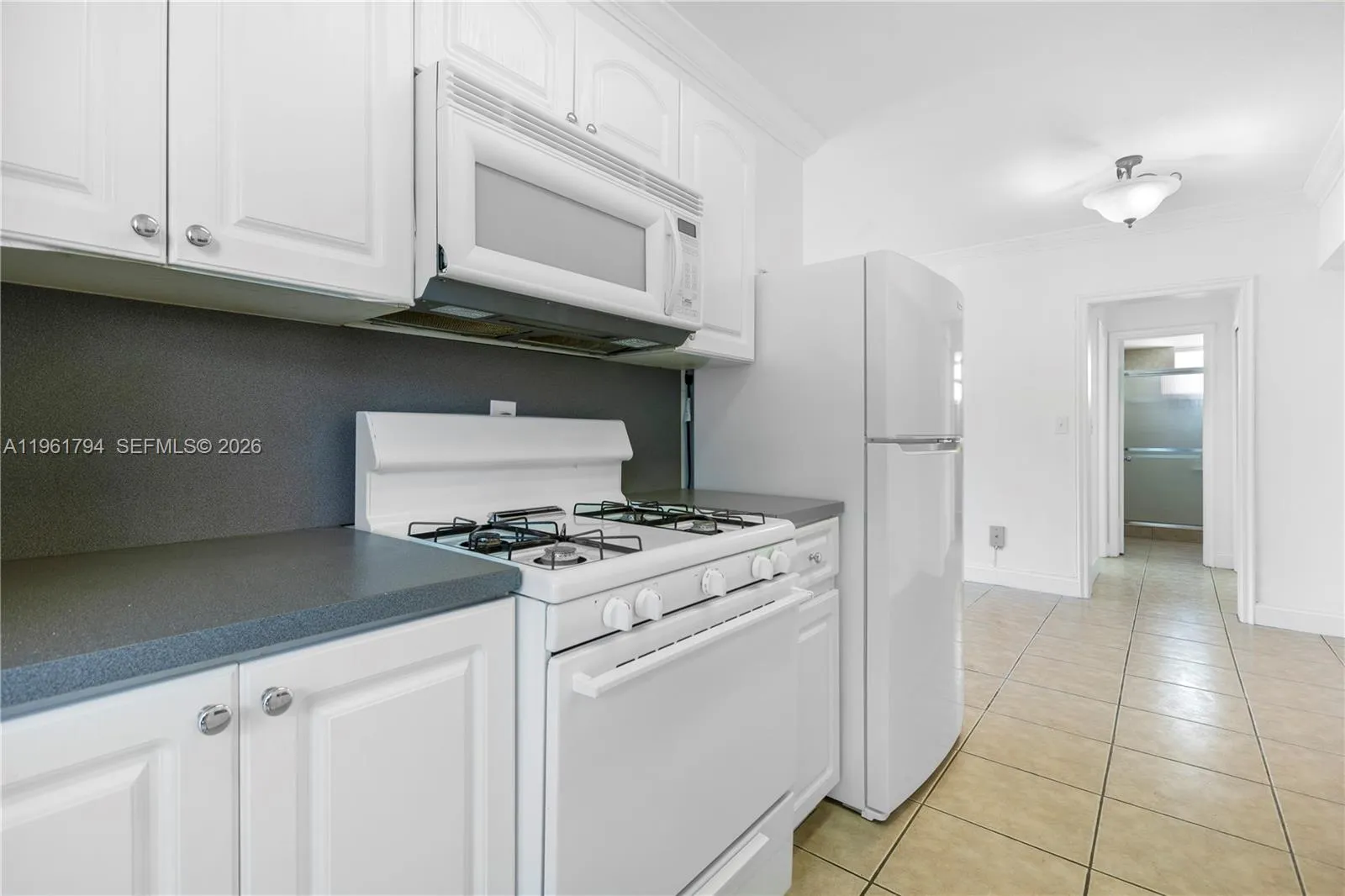 315 69th St 112, Miami Beach, Florida 33141, Miami Beach, Florida 33141, 1 Bedroom Bedrooms, ,1 BathroomBathrooms,Residential,For Sale,315 69th St 112, Miami Beach, Florida 33141,A11961794