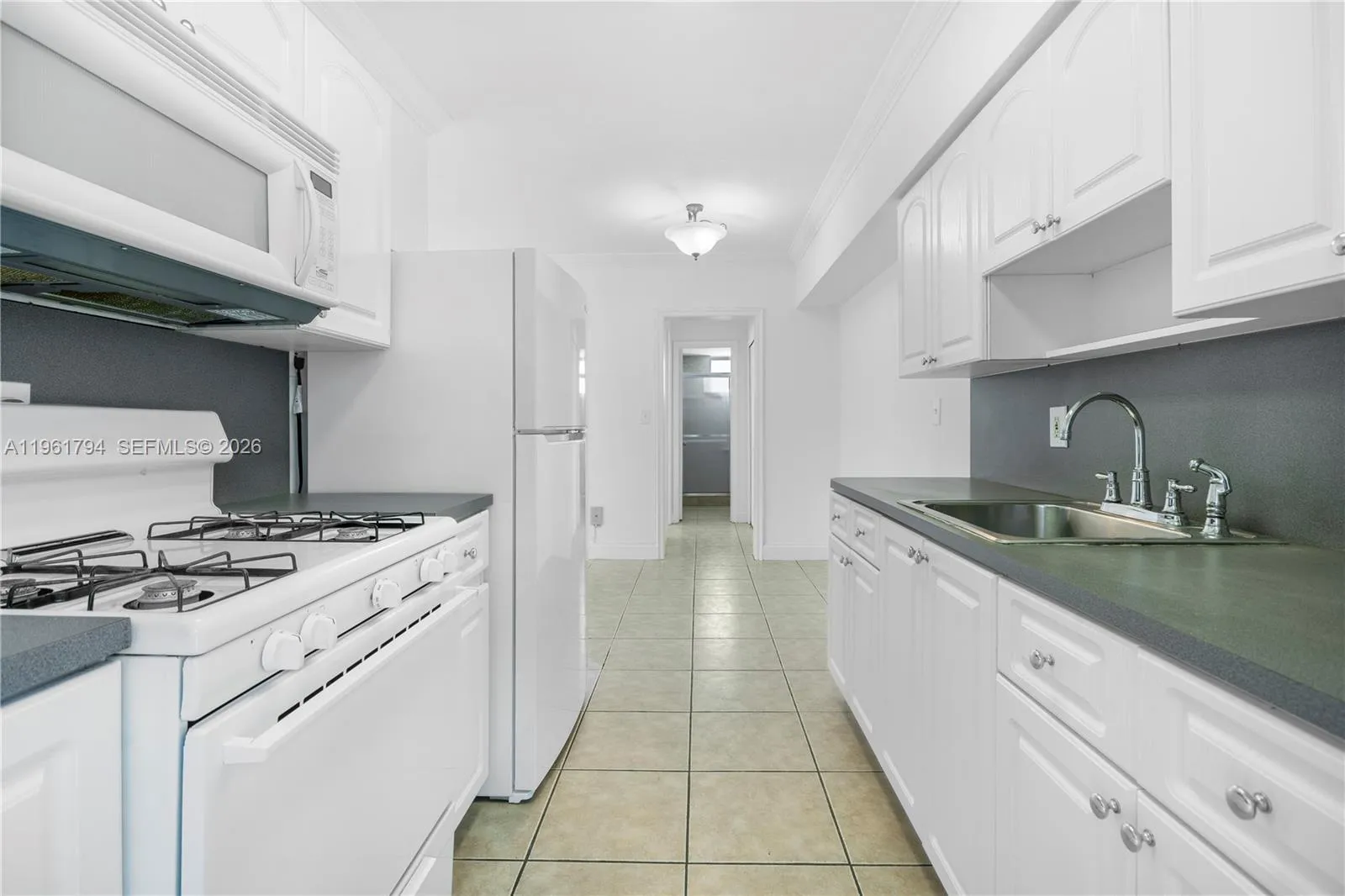 315 69th St 112, Miami Beach, Florida 33141, Miami Beach, Florida 33141, 1 Bedroom Bedrooms, ,1 BathroomBathrooms,Residential,For Sale,315 69th St 112, Miami Beach, Florida 33141,A11961794