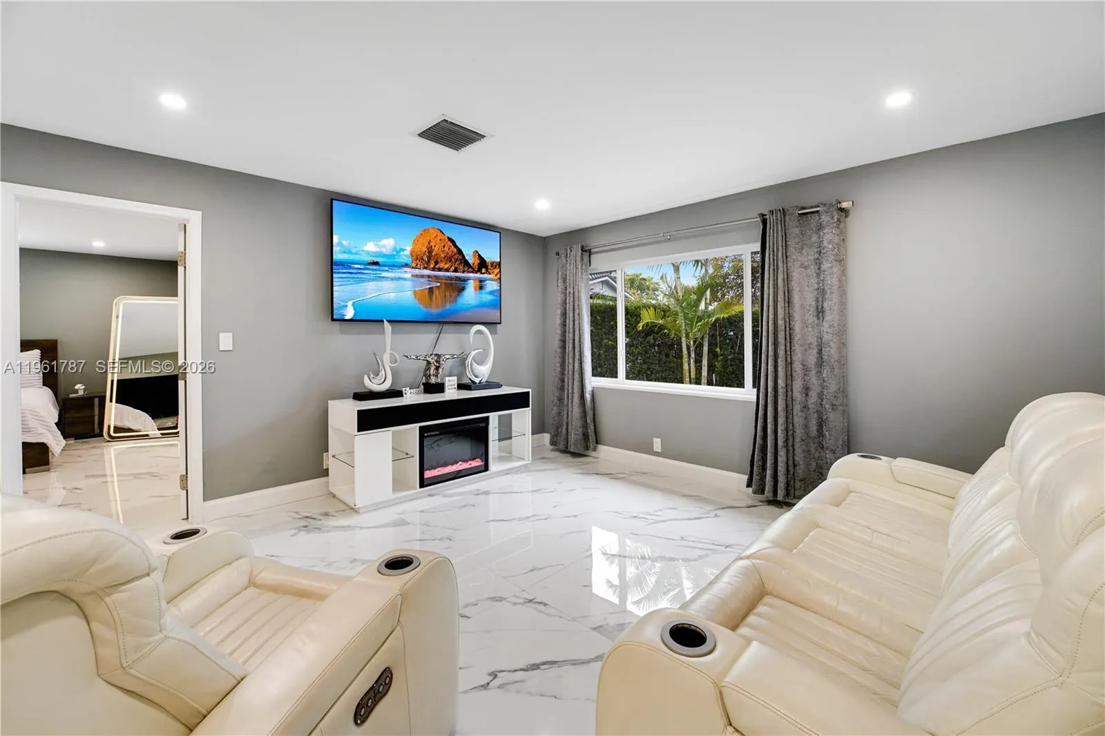 2631 Nw 84th Ave, Coral Springs, Florida 33065, Coral Springs, Florida 33065, 4 Bedrooms Bedrooms, ,2 BathroomsBathrooms,Residential,For Sale,2631 Nw 84th Ave, Coral Springs, Florida 33065,A11961787