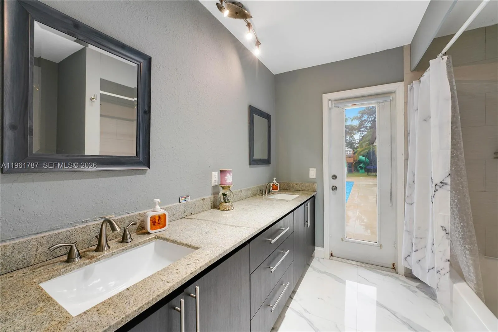 2631 Nw 84th Ave, Coral Springs, Florida 33065, Coral Springs, Florida 33065, 4 Bedrooms Bedrooms, ,2 BathroomsBathrooms,Residential,For Sale,2631 Nw 84th Ave, Coral Springs, Florida 33065,A11961787