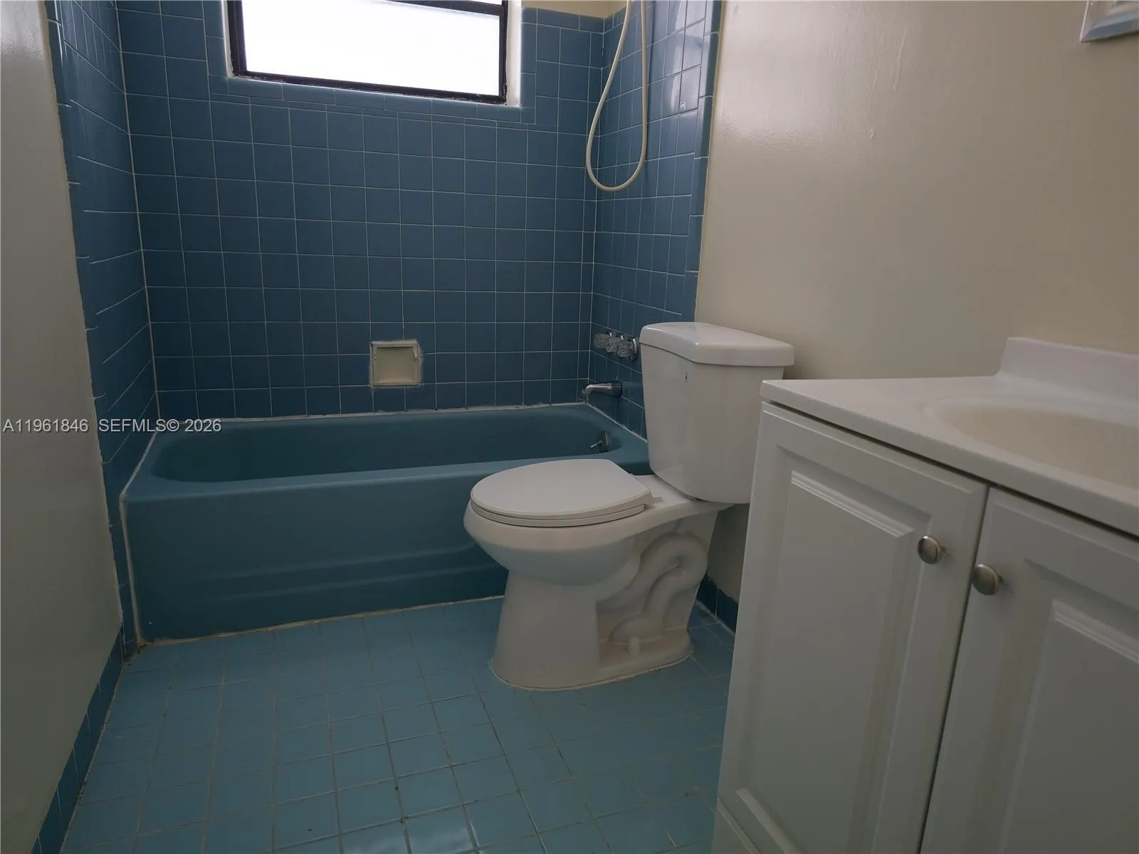10901 Sw 178th Ter, Miami, Florida 33157, Miami, Florida 33157, 3 Bedrooms Bedrooms, ,2 BathroomsBathrooms,Residential Lease,For Rent,10901 Sw 178th Ter, Miami, Florida 33157,A11961846