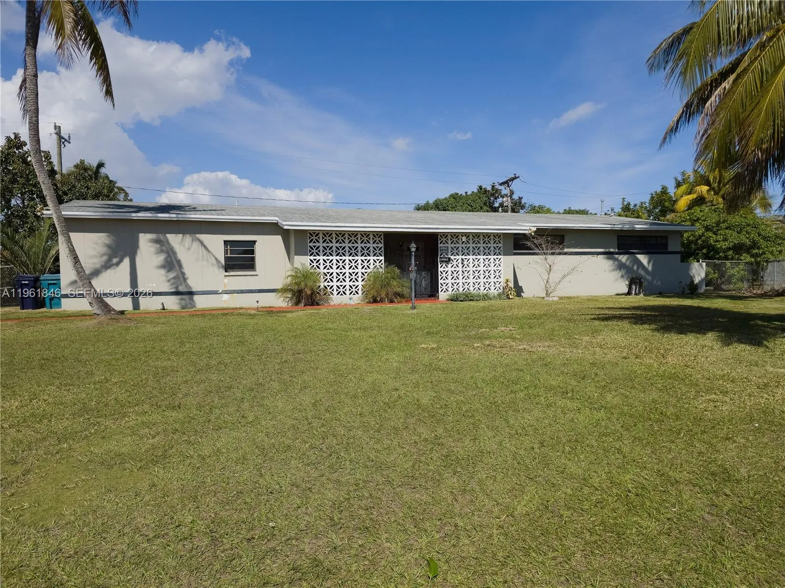 10901 Sw 178th Ter, Miami, Florida 33157, Miami, Florida 33157, 3 Bedrooms Bedrooms, ,2 BathroomsBathrooms,Residential Lease,For Rent,10901 Sw 178th Ter, Miami, Florida 33157,A11961846