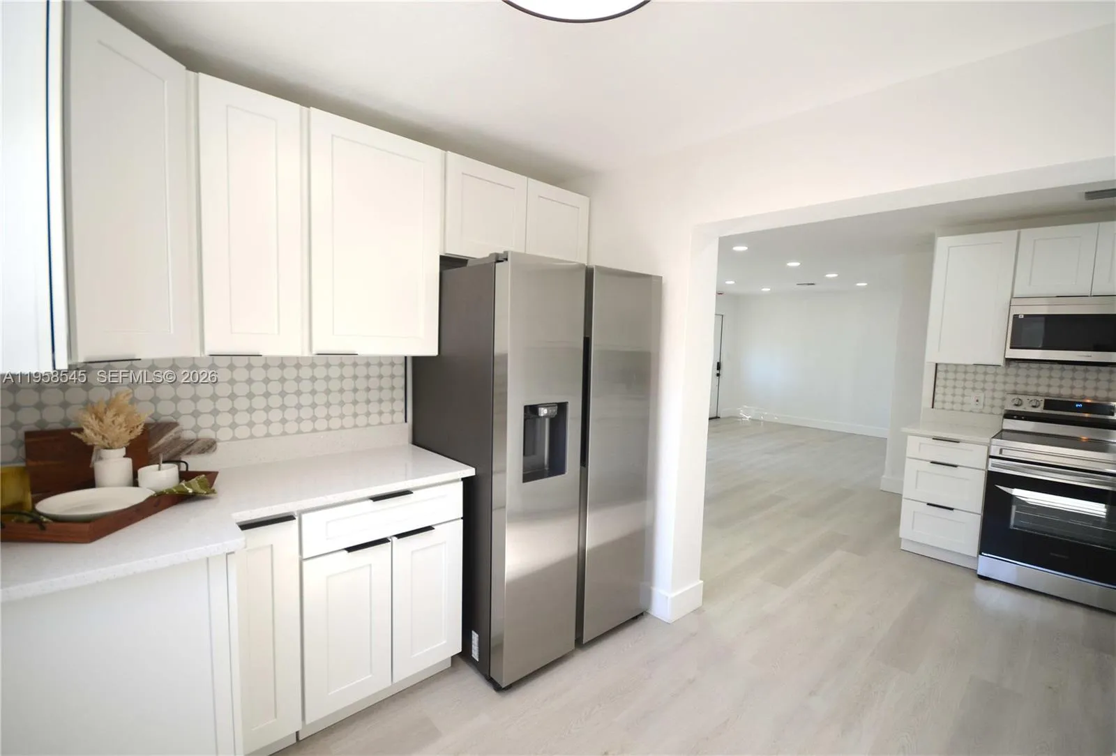 5655 Ne 6th Ave, Oakland Park, Florida 33334, Oakland Park, Florida 33334, 3 Bedrooms Bedrooms, ,2 BathroomsBathrooms,Residential,For Sale,5655 Ne 6th Ave, Oakland Park, Florida 33334,A11958545