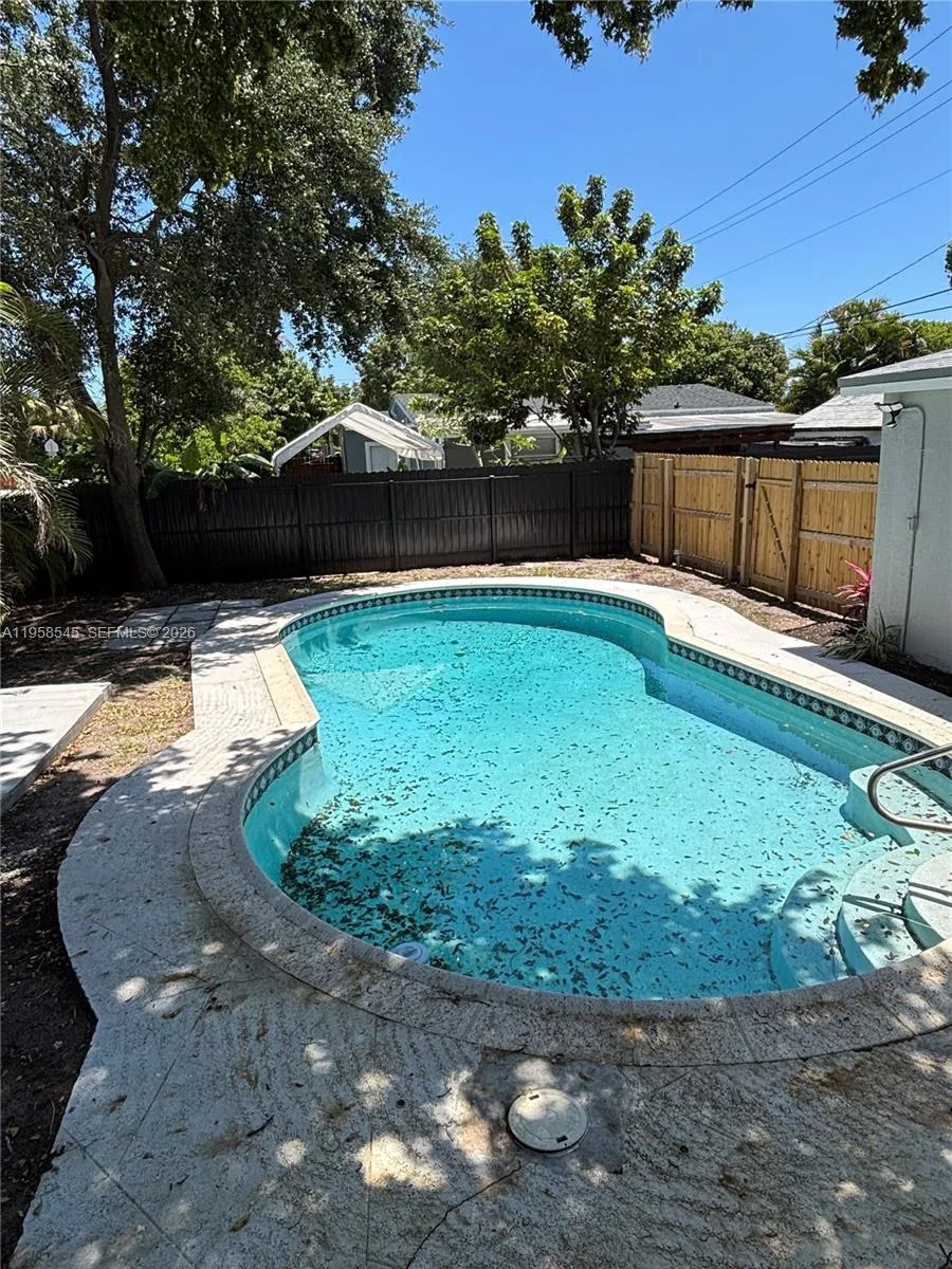 5655 Ne 6th Ave, Oakland Park, Florida 33334, Oakland Park, Florida 33334, 3 Bedrooms Bedrooms, ,2 BathroomsBathrooms,Residential,For Sale,5655 Ne 6th Ave, Oakland Park, Florida 33334,A11958545
