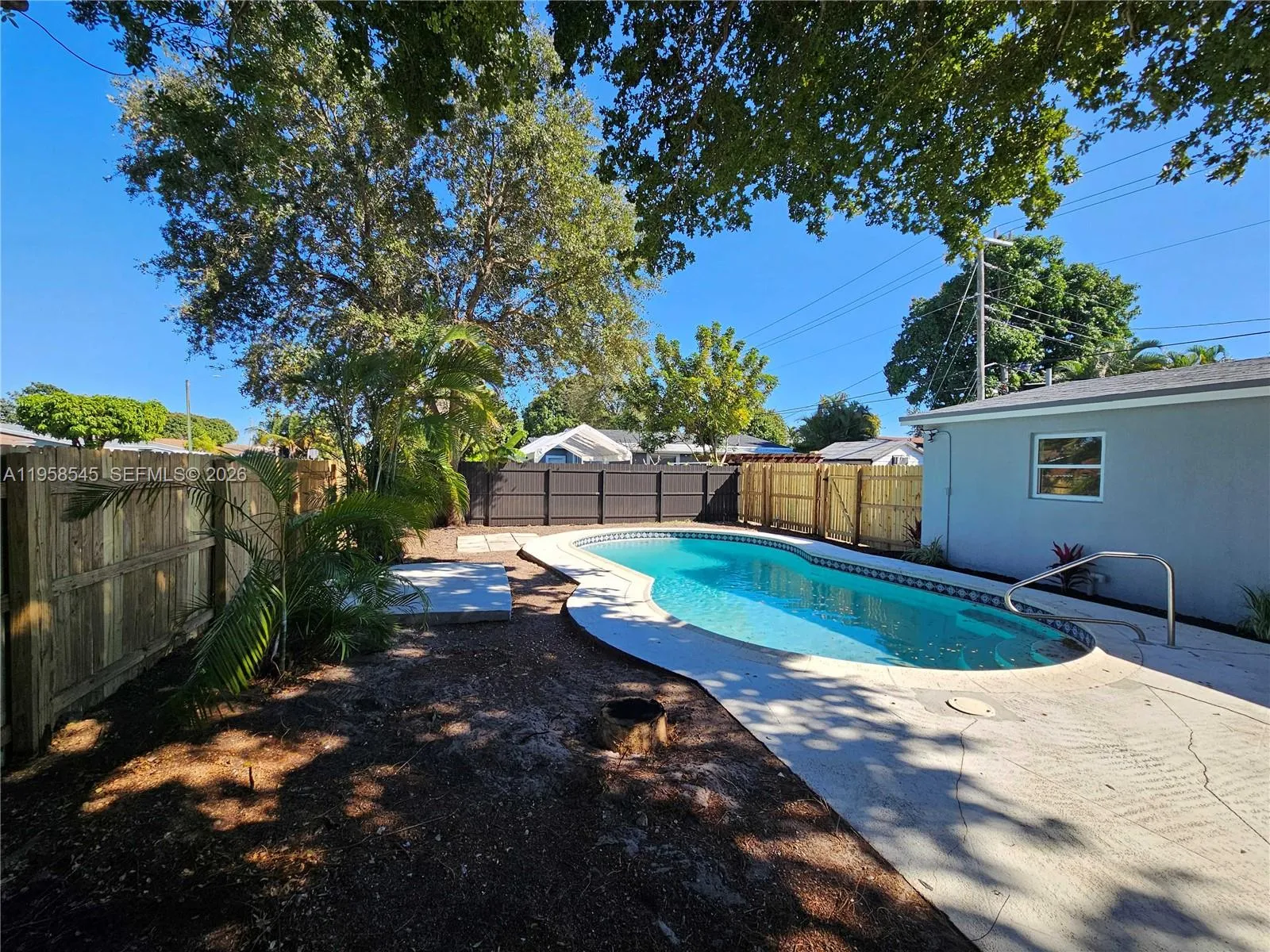 5655 Ne 6th Ave, Oakland Park, Florida 33334, Oakland Park, Florida 33334, 3 Bedrooms Bedrooms, ,2 BathroomsBathrooms,Residential,For Sale,5655 Ne 6th Ave, Oakland Park, Florida 33334,A11958545