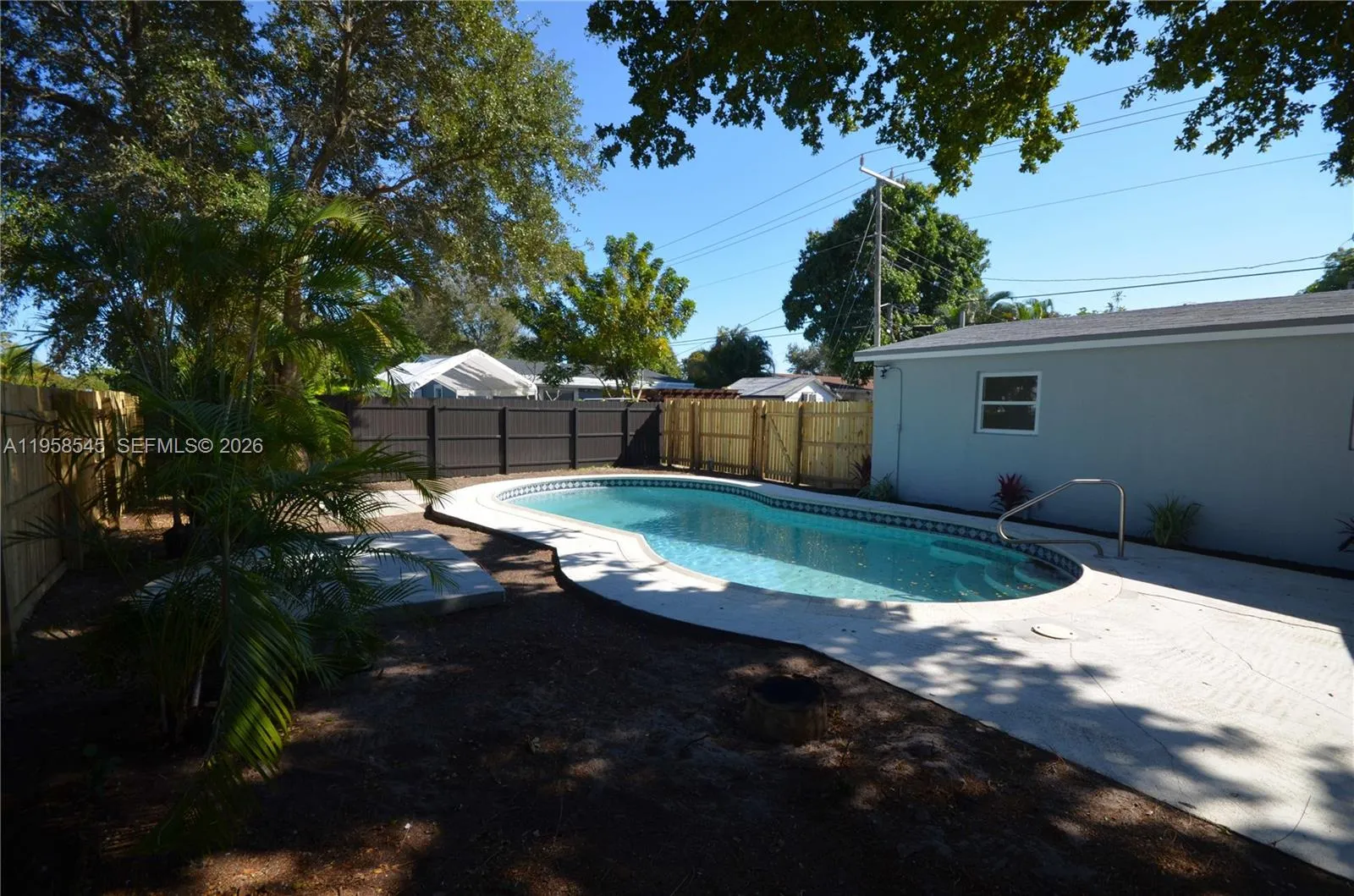 5655 Ne 6th Ave, Oakland Park, Florida 33334, Oakland Park, Florida 33334, 3 Bedrooms Bedrooms, ,2 BathroomsBathrooms,Residential,For Sale,5655 Ne 6th Ave, Oakland Park, Florida 33334,A11958545