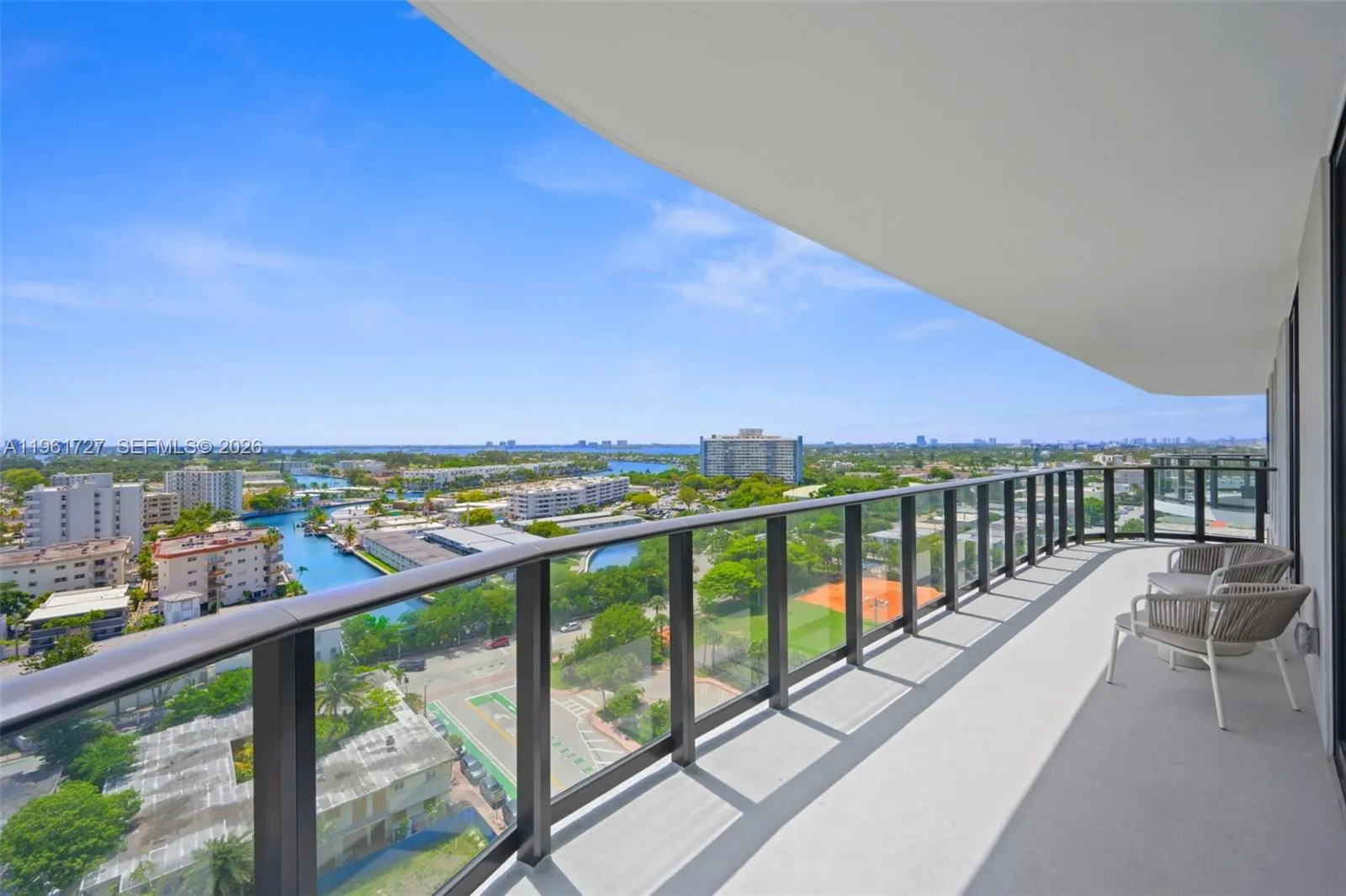 580 72nd St 1210, Miami Beach, Florida 33141, Miami Beach, Florida 33141, 2 Bedrooms Bedrooms, ,2 BathroomsBathrooms,Residential,For Sale,580 72nd St 1210, Miami Beach, Florida 33141,A11961727