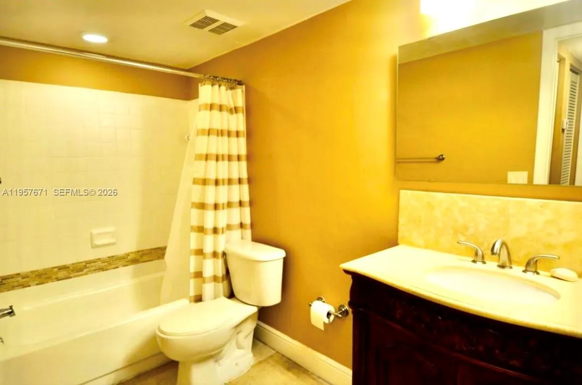 5654 Rock Island Rd 214, Tamarac, Florida 33319, Tamarac, Florida 33319, 2 Bedrooms Bedrooms, ,2 BathroomsBathrooms,Residential,For Sale,5654 Rock Island Rd 214, Tamarac, Florida 33319,A11957671