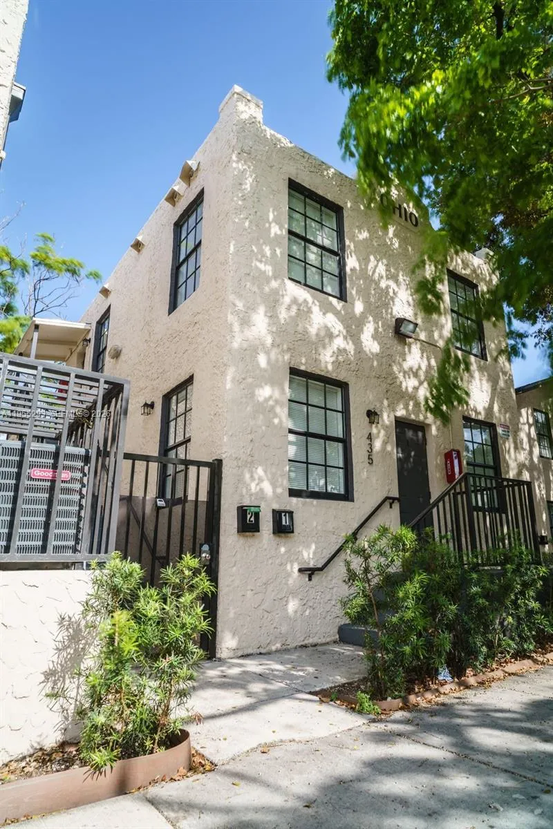 1068 Nw 5th St, Miami, Florida 33128, Miami, Florida 33128, ,Residential Income,For Sale,1068 Nw 5th St, Miami, Florida 33128,A11955293