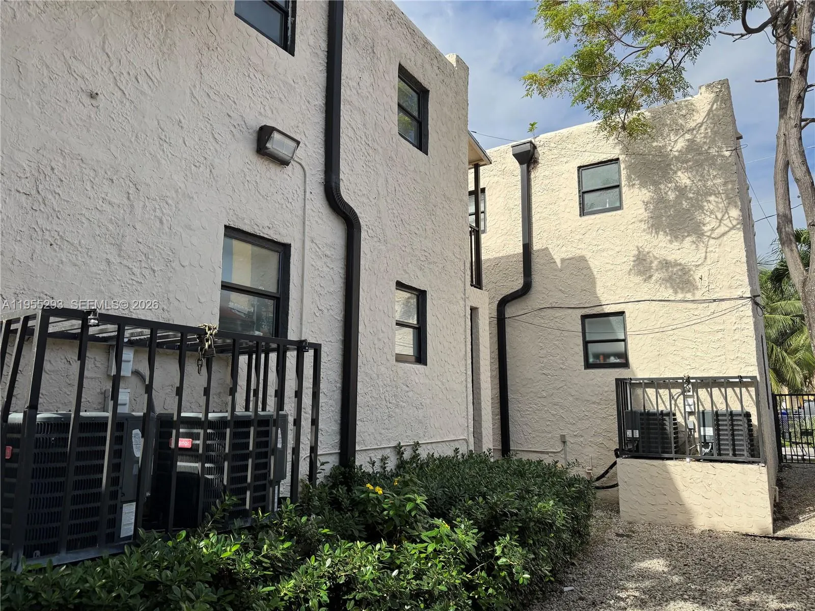 1068 Nw 5th St, Miami, Florida 33128, Miami, Florida 33128, ,Residential Income,For Sale,1068 Nw 5th St, Miami, Florida 33128,A11955293