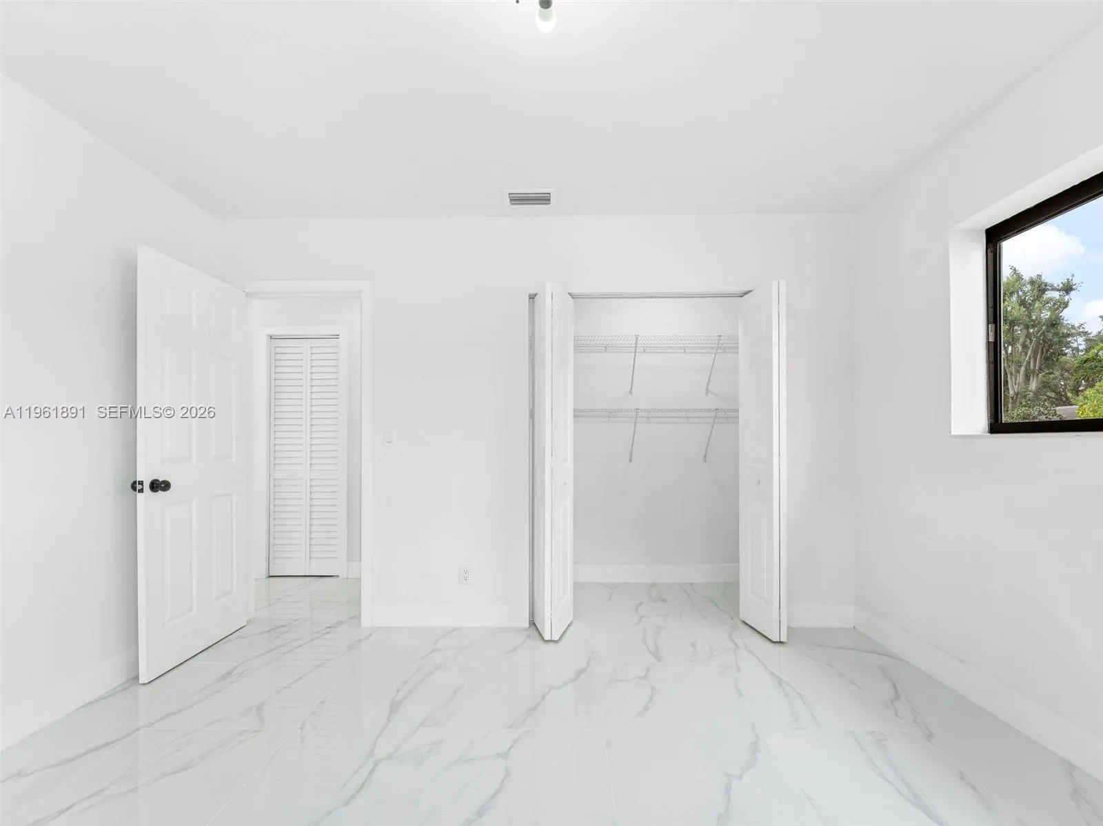 2500 Sw 23rd Ter, Miami, Florida 33145, Miami, Florida 33145, 3 Bedrooms Bedrooms, ,2 BathroomsBathrooms,Residential,For Sale,2500 Sw 23rd Ter, Miami, Florida 33145,A11961891