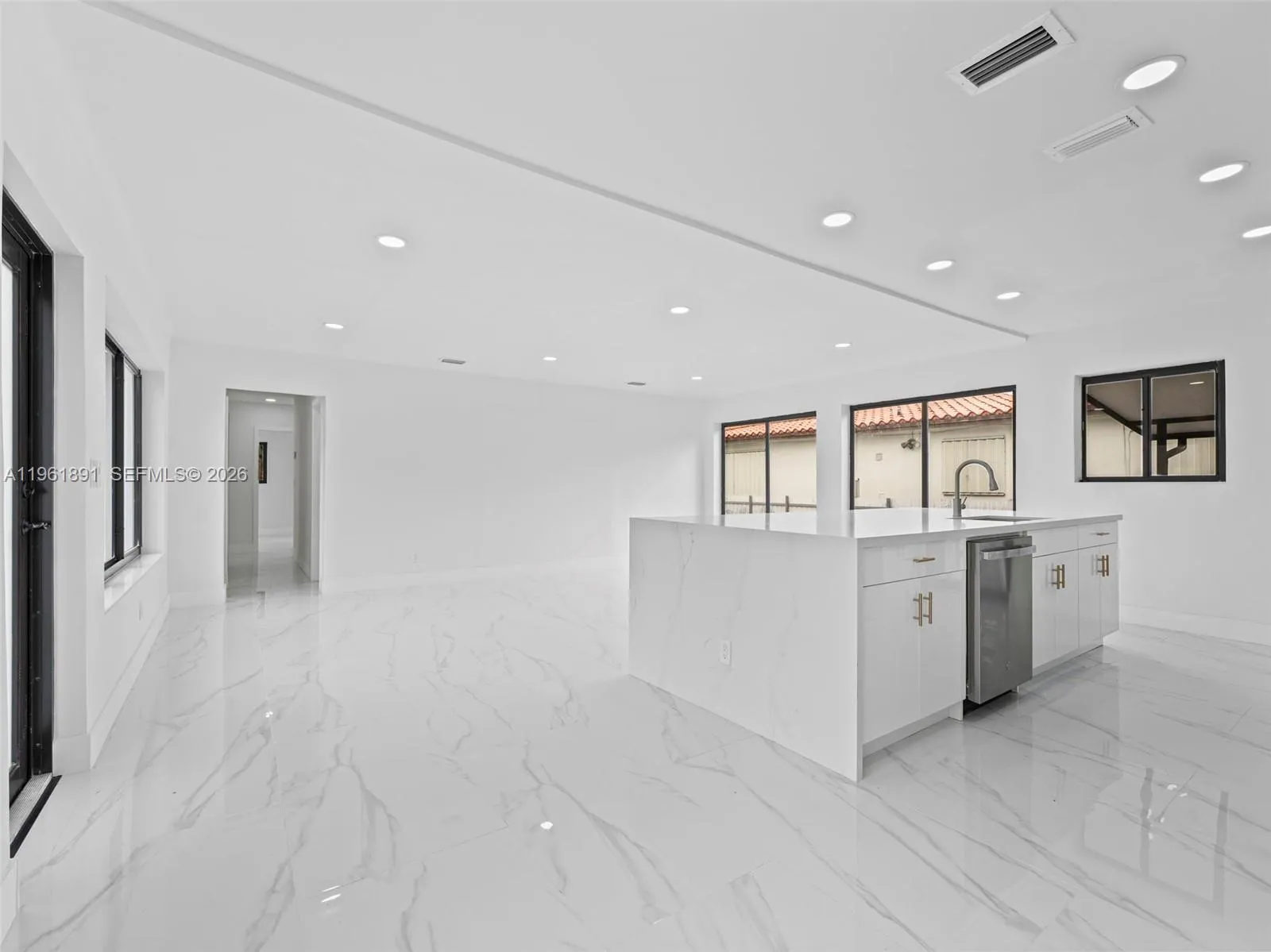 2500 Sw 23rd Ter, Miami, Florida 33145, Miami, Florida 33145, 3 Bedrooms Bedrooms, ,2 BathroomsBathrooms,Residential,For Sale,2500 Sw 23rd Ter, Miami, Florida 33145,A11961891