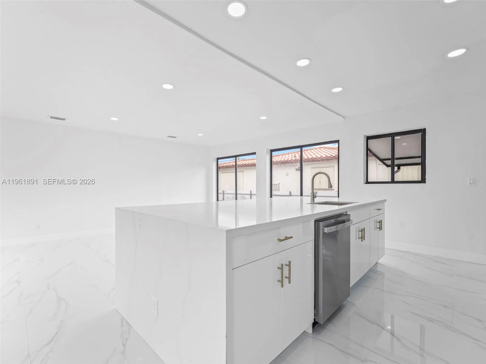 2500 Sw 23rd Ter, Miami, Florida 33145, Miami, Florida 33145, 3 Bedrooms Bedrooms, ,2 BathroomsBathrooms,Residential,For Sale,2500 Sw 23rd Ter, Miami, Florida 33145,A11961891