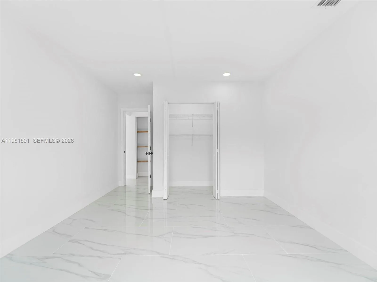 2500 Sw 23rd Ter, Miami, Florida 33145, Miami, Florida 33145, 3 Bedrooms Bedrooms, ,2 BathroomsBathrooms,Residential,For Sale,2500 Sw 23rd Ter, Miami, Florida 33145,A11961891