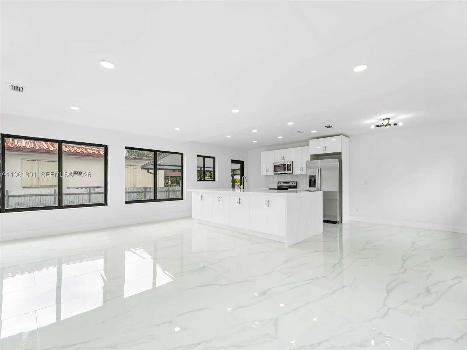 2500 Sw 23rd Ter, Miami, Florida 33145, Miami, Florida 33145, 3 Bedrooms Bedrooms, ,2 BathroomsBathrooms,Residential,For Sale,2500 Sw 23rd Ter, Miami, Florida 33145,A11961891