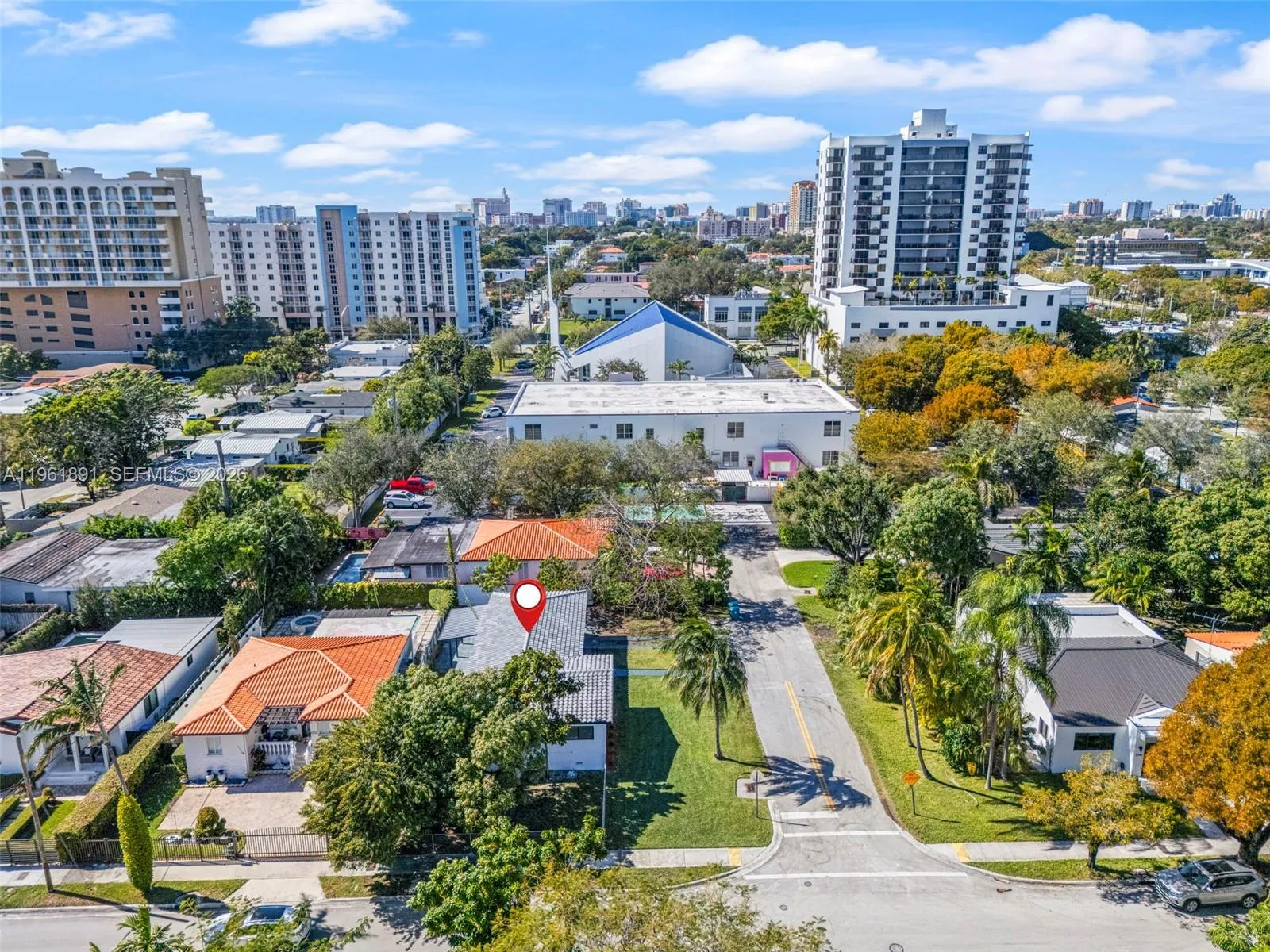 2500 Sw 23rd Ter, Miami, Florida 33145, Miami, Florida 33145, 3 Bedrooms Bedrooms, ,2 BathroomsBathrooms,Residential,For Sale,2500 Sw 23rd Ter, Miami, Florida 33145,A11961891