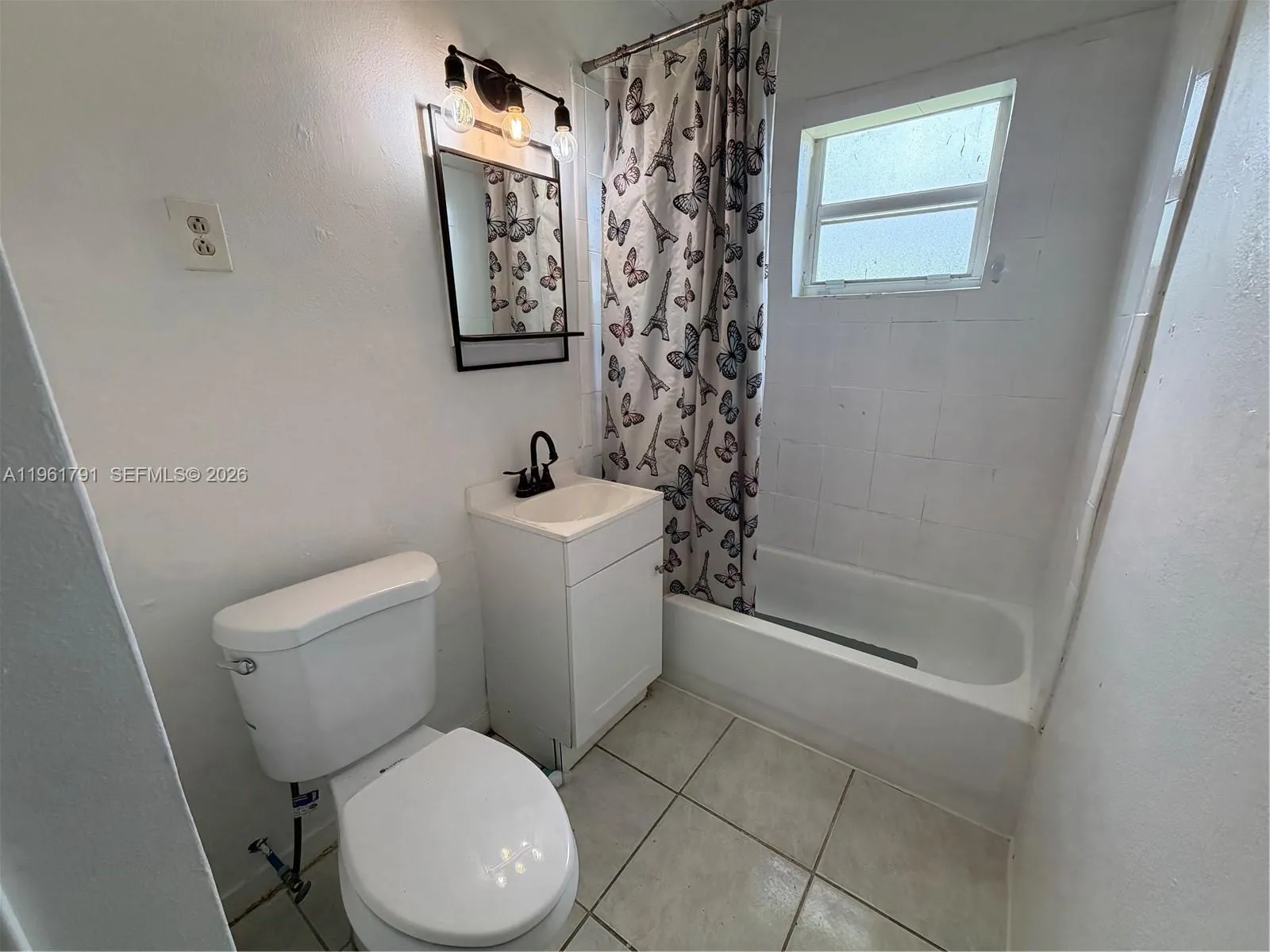 11700 Sw 221st St, Miami, Florida 33170, Miami, Florida 33170, ,Residential Income,For Sale,11700 Sw 221st St, Miami, Florida 33170,A11961791