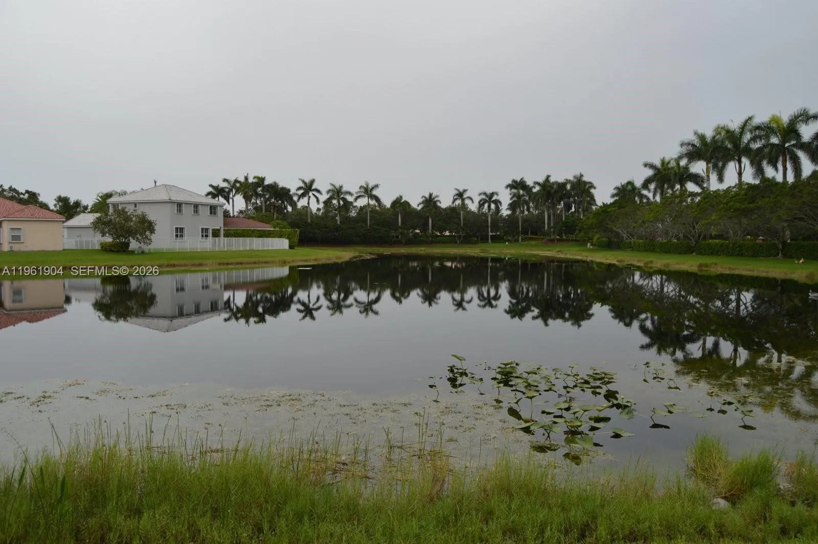 3844 San Simeon Cir, Weston, Florida 33331, Weston, Florida 33331, 4 Bedrooms Bedrooms, ,2 BathroomsBathrooms,Residential,For Sale,3844 San Simeon Cir, Weston, Florida 33331,A11961904