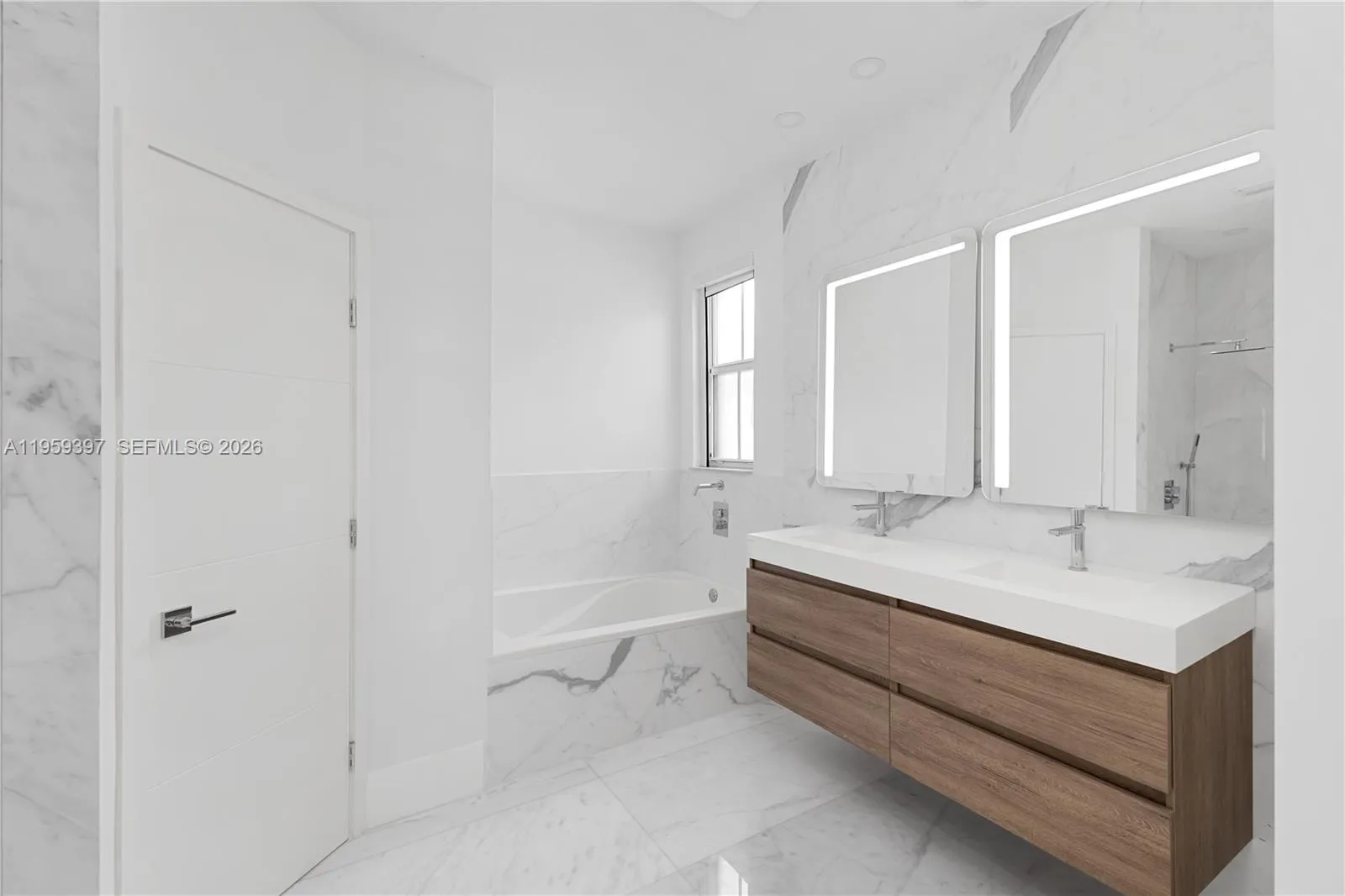 11321 Nw 79th Ln, Doral, Florida 33178, Doral, Florida 33178, 4 Bedrooms Bedrooms, 6 Rooms Rooms,3 BathroomsBathrooms,Residential,For Sale,11321 Nw 79th Ln, Doral, Florida 33178,A11959397