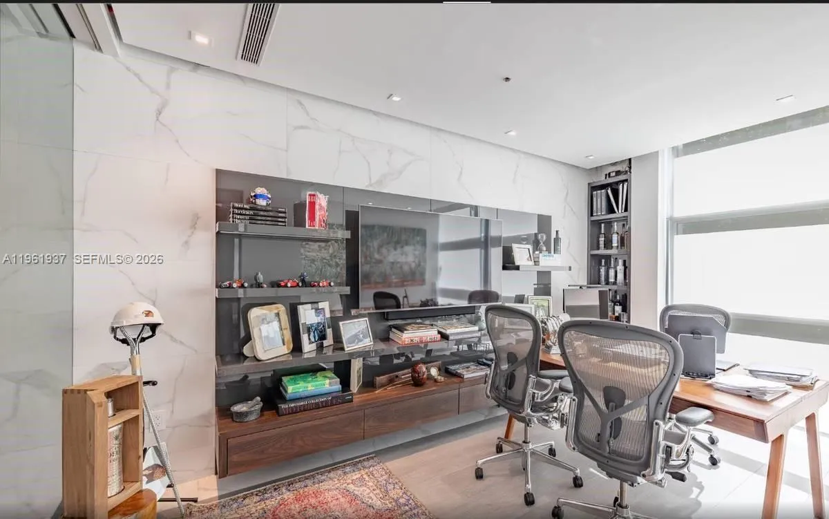 2347 Biscayne Blvd Ru-7, Miami, Florida 33137, Miami, Florida 33137, ,Commercial Lease,For Rent,2347 Biscayne Blvd Ru-7, Miami, Florida 33137,A11961937