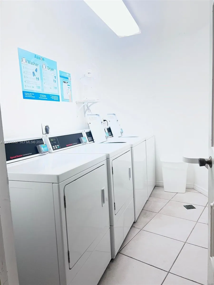 1300 Saint Charles Pl L22, Pembroke Pines, Florida, Pembroke Pines, Florida 33026, 1 Bedroom Bedrooms, ,2 BathroomsBathrooms,Residential,For Sale,1300 Saint Charles Pl L22, Pembroke Pines, Florida,A11961948