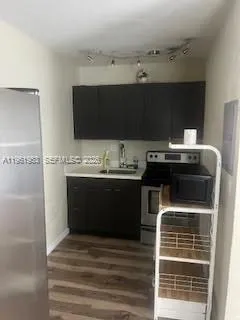 4444 Sw 67th Ave 17, Miami, Florida 33155, Miami, Florida 33155, 1 Bedroom Bedrooms, ,1 BathroomBathrooms,Residential Lease,For Rent,4444 Sw 67th Ave 17, Miami, Florida 33155,A11961953