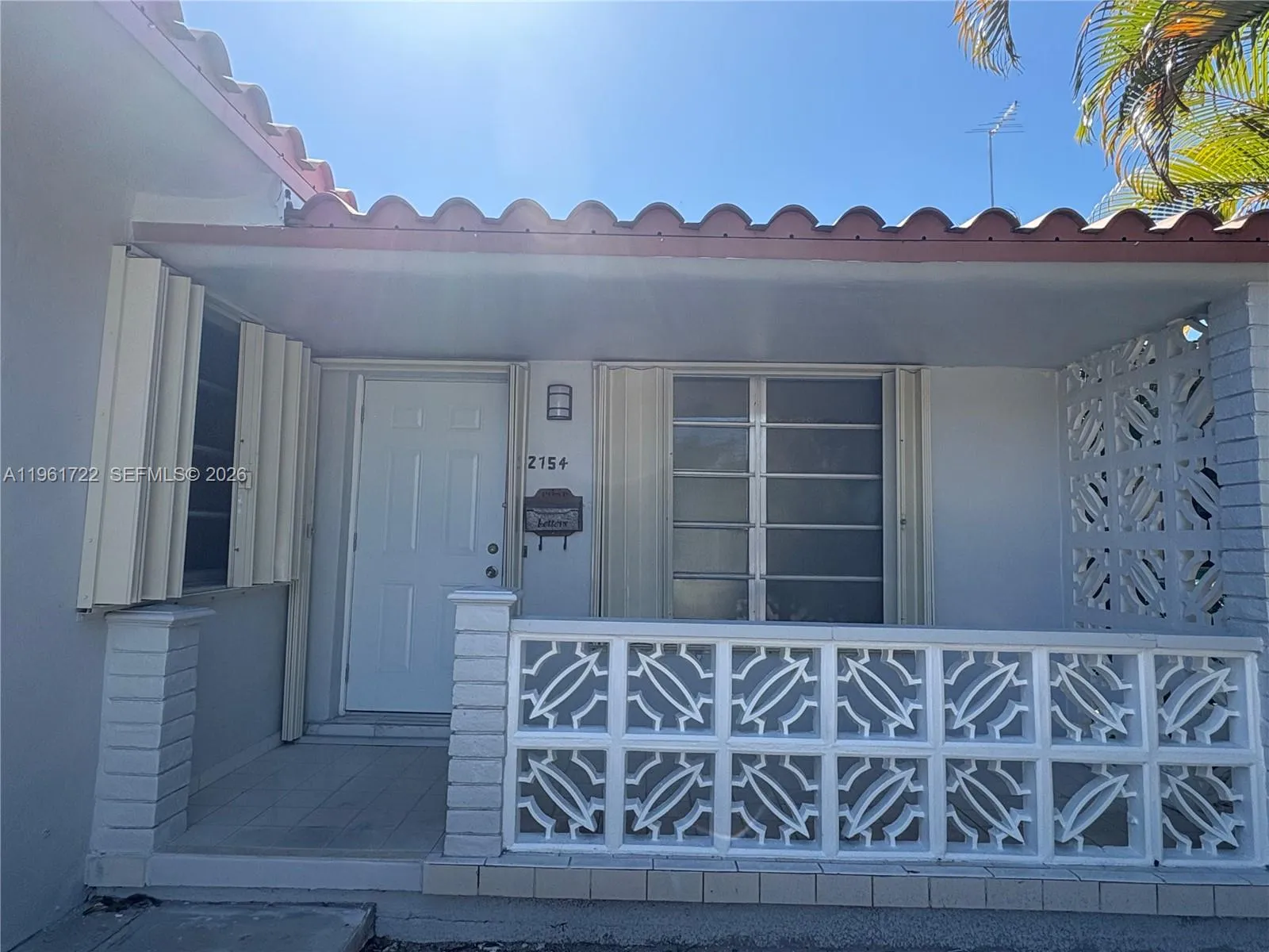 2752 Sw 25th Ter B, Miami, Florida 33133, Miami, Florida 33133, 3 Bedrooms Bedrooms, ,2 BathroomsBathrooms,Residential Lease,For Rent,2752 Sw 25th Ter B, Miami, Florida 33133,A11961722