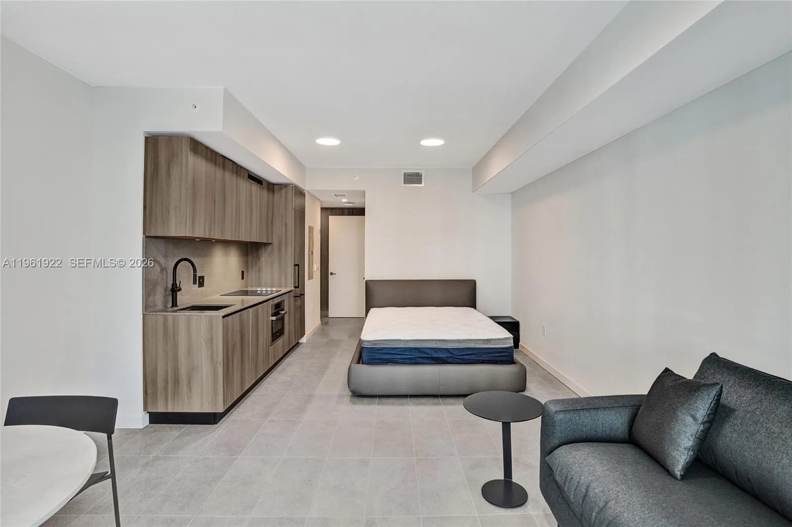 121 Ne 5th Street 807, Miami, Florida 33132, Miami, Florida 33132, ,1 BathroomBathrooms,Residential,For Sale,121 Ne 5th Street 807, Miami, Florida 33132,A11961922