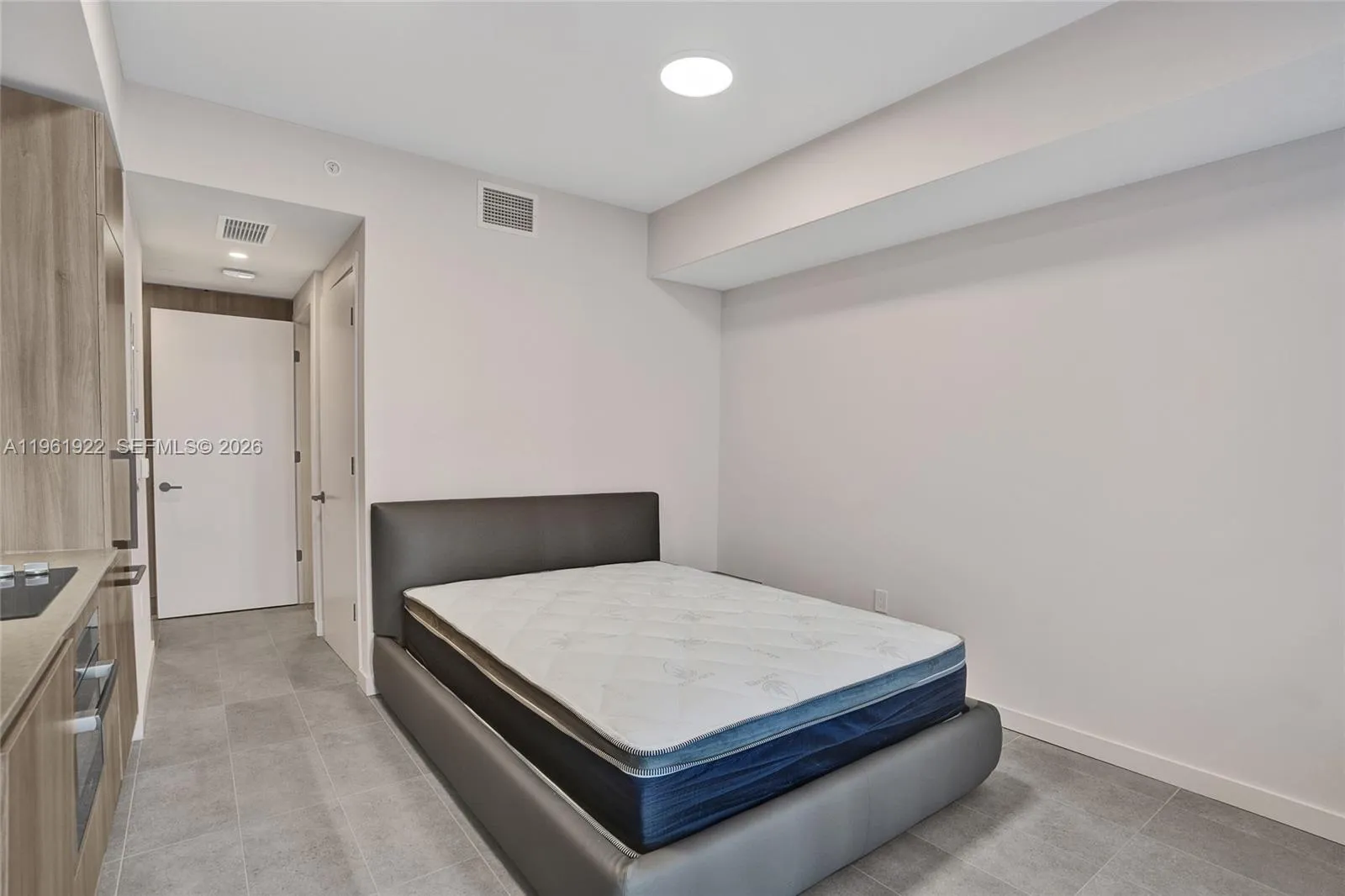 121 Ne 5th Street 807, Miami, Florida 33132, Miami, Florida 33132, ,1 BathroomBathrooms,Residential,For Sale,121 Ne 5th Street 807, Miami, Florida 33132,A11961922