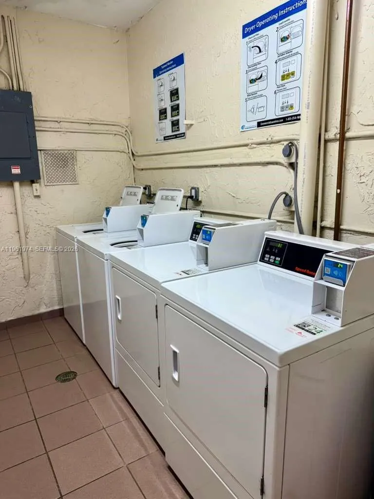 4855 Nw 7th St 409-6, Miami, Florida 33126, Miami, Florida 33126, 2 Bedrooms Bedrooms, ,2 BathroomsBathrooms,Residential Lease,For Rent,4855 Nw 7th St 409-6, Miami, Florida 33126,A11961974