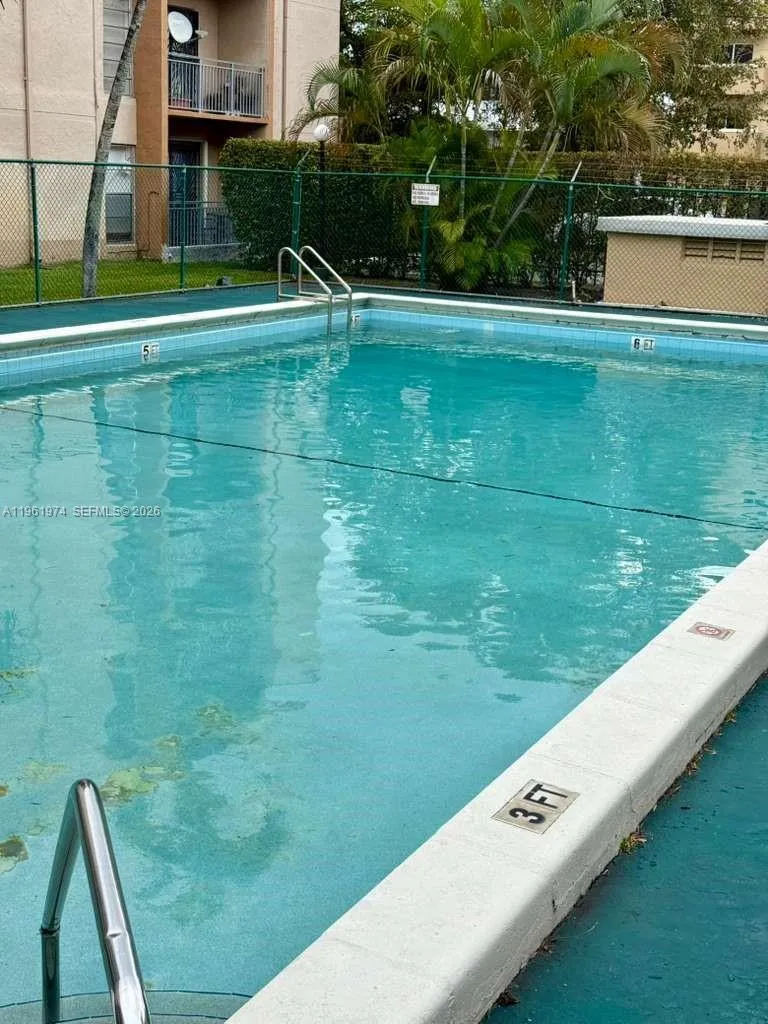 4855 Nw 7th St 409-6, Miami, Florida 33126, Miami, Florida 33126, 2 Bedrooms Bedrooms, ,2 BathroomsBathrooms,Residential Lease,For Rent,4855 Nw 7th St 409-6, Miami, Florida 33126,A11961974