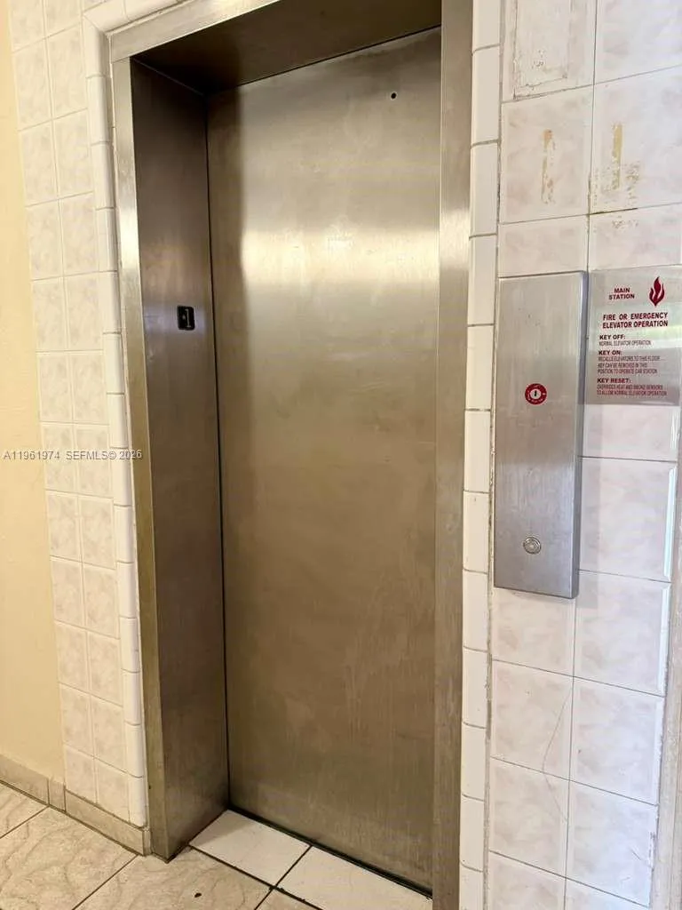 4855 Nw 7th St 409-6, Miami, Florida 33126, Miami, Florida 33126, 2 Bedrooms Bedrooms, ,2 BathroomsBathrooms,Residential Lease,For Rent,4855 Nw 7th St 409-6, Miami, Florida 33126,A11961974
