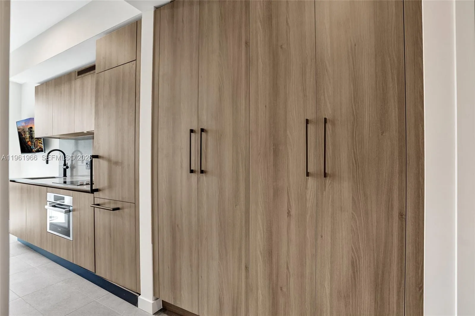 121 Ne 5th Street 1001b, Miami, Florida 33132, Miami, Florida 33132, ,1 BathroomBathrooms,Residential,For Sale,121 Ne 5th Street 1001b, Miami, Florida 33132,A11961966