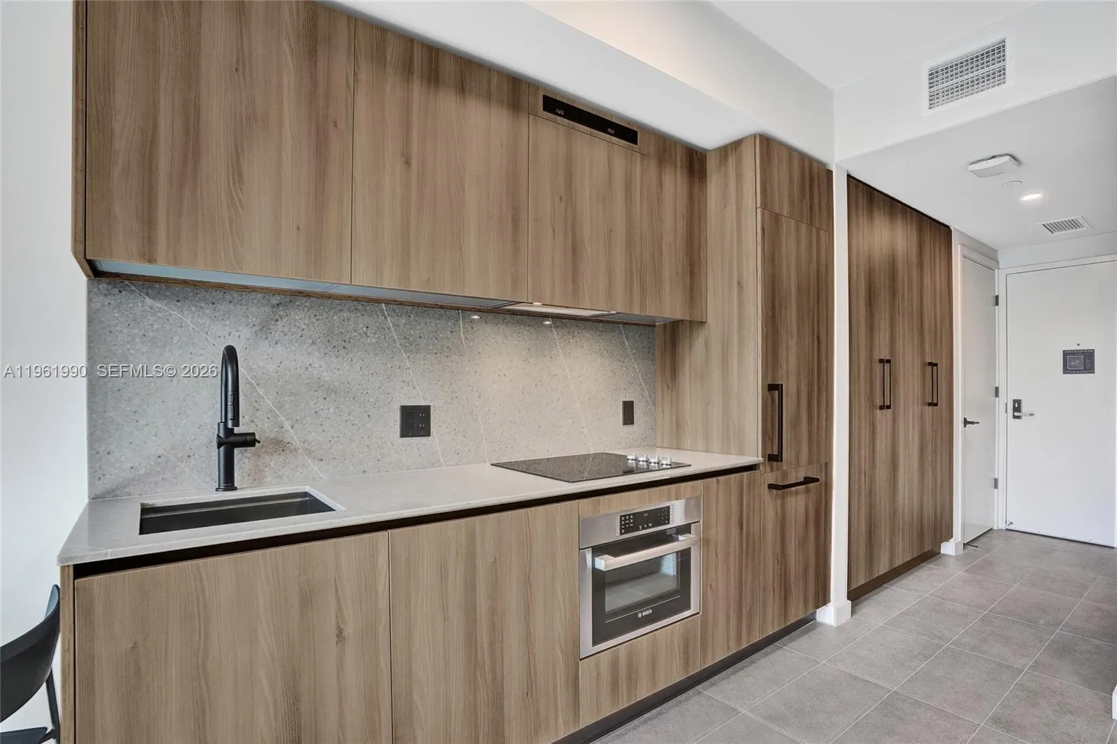 121 Ne 5th Street 401b, Miami, Florida 33132, Miami, Florida 33132, ,1 BathroomBathrooms,Residential,For Sale,121 Ne 5th Street 401b, Miami, Florida 33132,A11961990