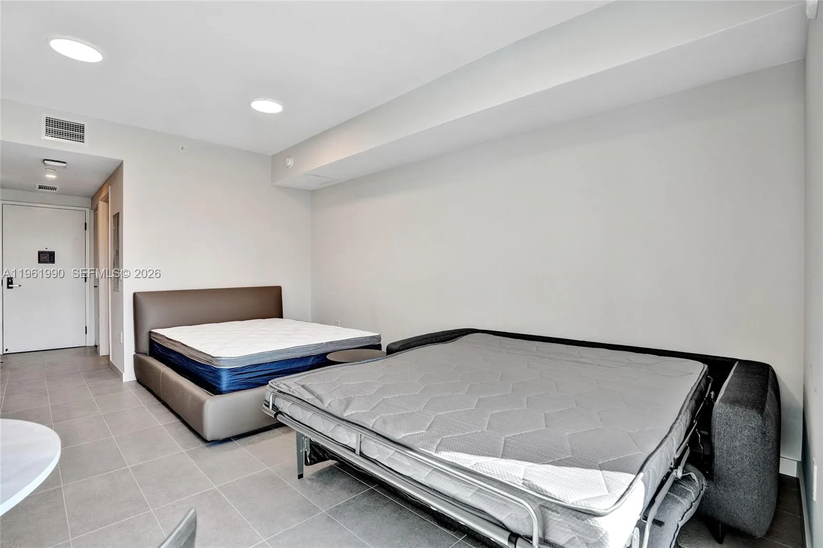 121 Ne 5th Street 401b, Miami, Florida 33132, Miami, Florida 33132, ,1 BathroomBathrooms,Residential,For Sale,121 Ne 5th Street 401b, Miami, Florida 33132,A11961990