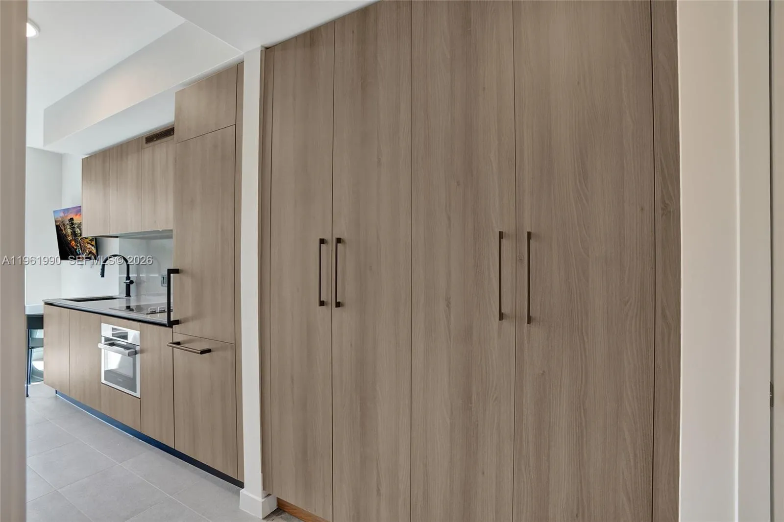 121 Ne 5th Street 401b, Miami, Florida 33132, Miami, Florida 33132, ,1 BathroomBathrooms,Residential,For Sale,121 Ne 5th Street 401b, Miami, Florida 33132,A11961990