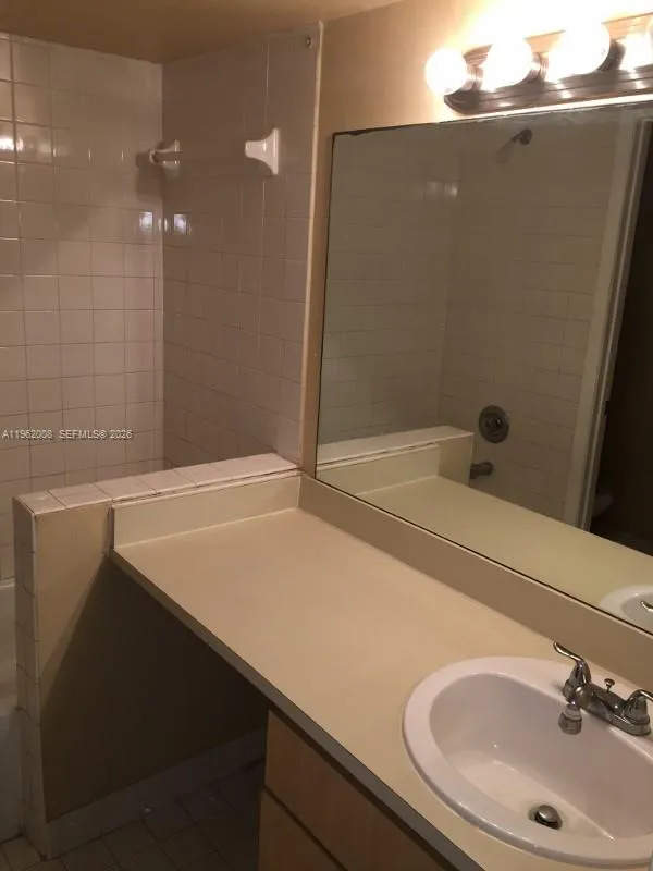 1403 S Liberty Ave 1403g, Homestead, Florida 33034, Homestead, Florida 33034, 2 Bedrooms Bedrooms, ,2 BathroomsBathrooms,Residential Lease,For Rent,1403 S Liberty Ave 1403g, Homestead, Florida 33034,A11962008