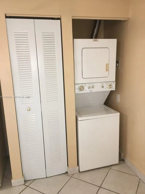 1403 S Liberty Ave 1403g, Homestead, Florida 33034, Homestead, Florida 33034, 2 Bedrooms Bedrooms, ,2 BathroomsBathrooms,Residential Lease,For Rent,1403 S Liberty Ave 1403g, Homestead, Florida 33034,A11962008