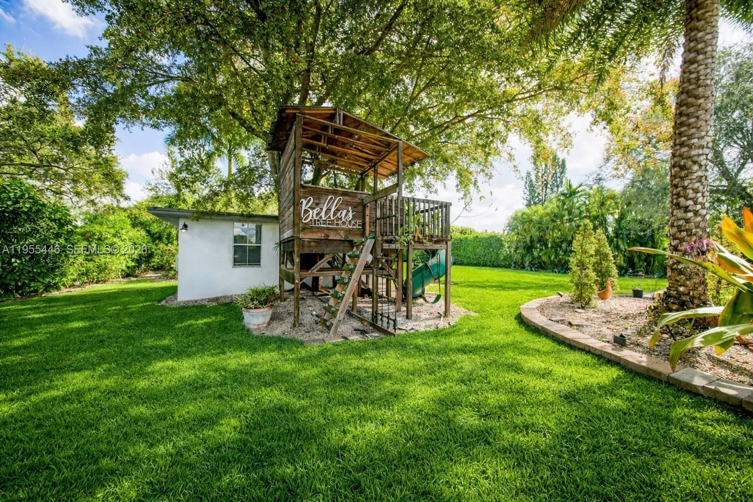 241 Sw 129th Ave, Miami, Florida 33184, Miami, Florida 33184, 3 Bedrooms Bedrooms, ,3 BathroomsBathrooms,Residential,For Sale,241 Sw 129th Ave, Miami, Florida 33184,A11955446