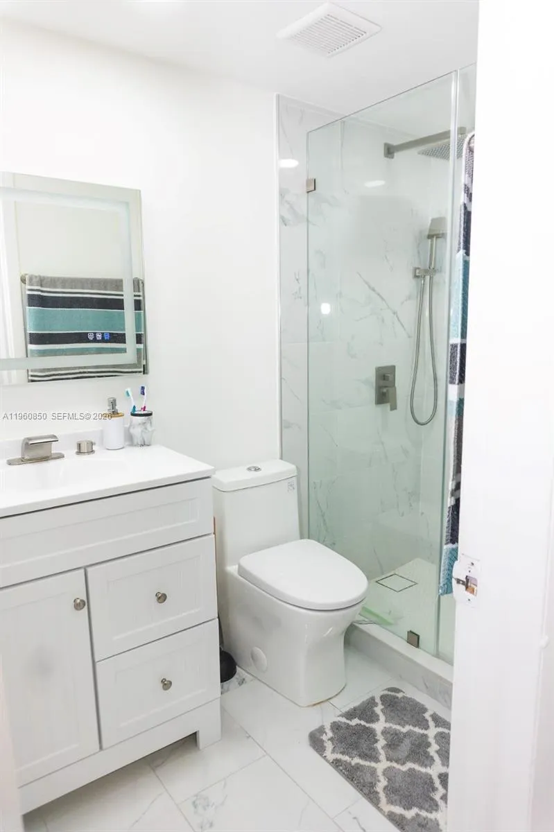 6190 W 19th Ave 201, Hialeah, Florida 33012, Hialeah, Florida 33012, 2 Bedrooms Bedrooms, ,2 BathroomsBathrooms,Residential,For Sale,6190 W 19th Ave 201, Hialeah, Florida 33012,A11960850