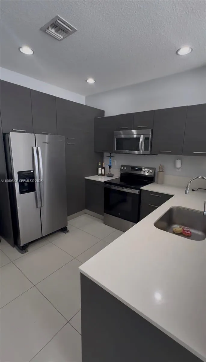 3568 Nw 13th St, Lauderhill, Florida 33311, Lauderhill, Florida 33311, 2 Bedrooms Bedrooms, ,2 BathroomsBathrooms,Residential,For Sale,3568 Nw 13th St, Lauderhill, Florida 33311,A11960343