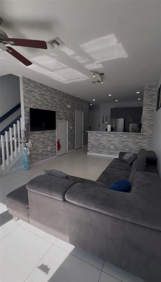 3568 Nw 13th St, Lauderhill, Florida 33311, Lauderhill, Florida 33311, 2 Bedrooms Bedrooms, ,2 BathroomsBathrooms,Residential,For Sale,3568 Nw 13th St, Lauderhill, Florida 33311,A11960343